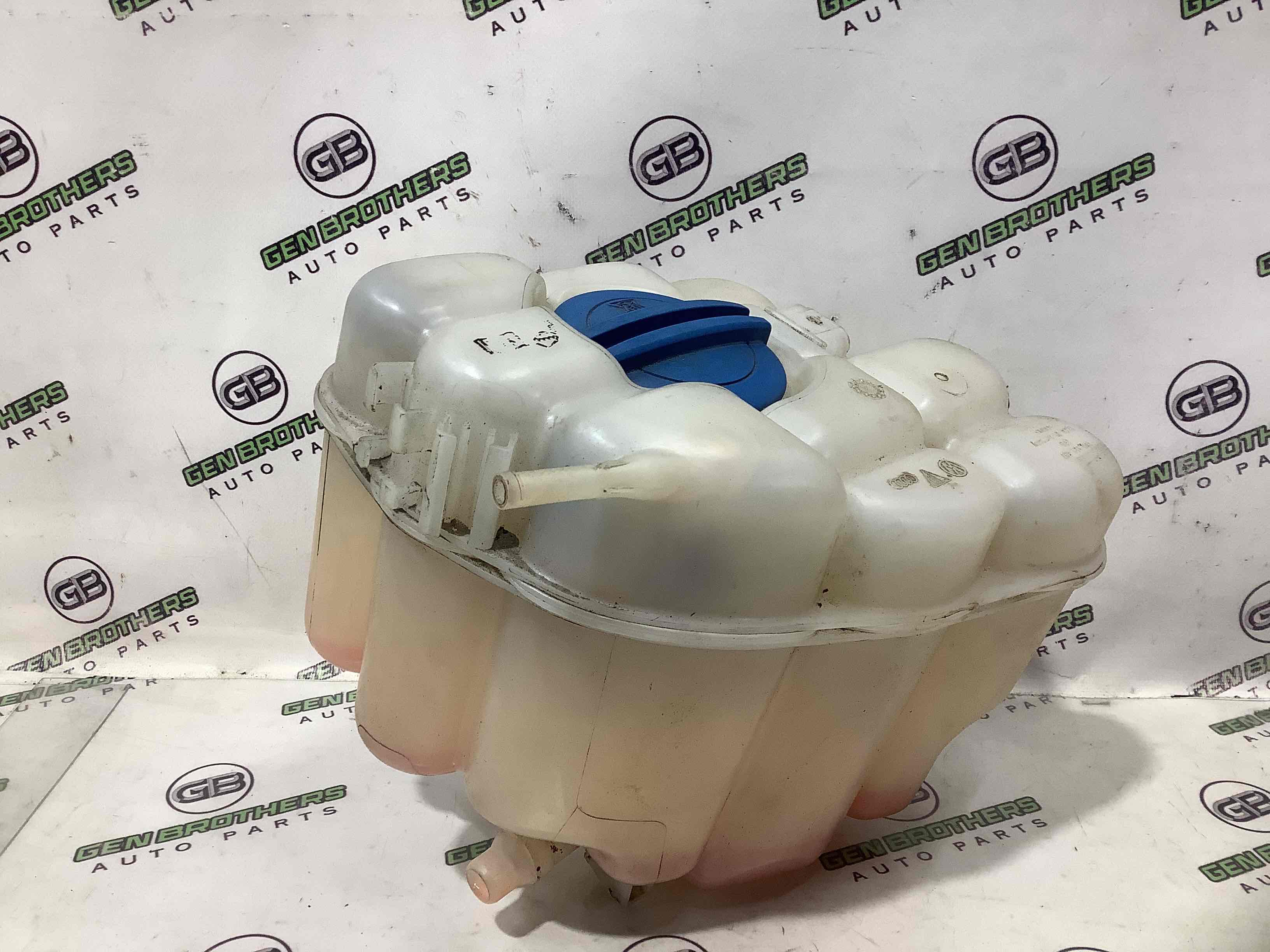 Розширювальний бачок охолодження