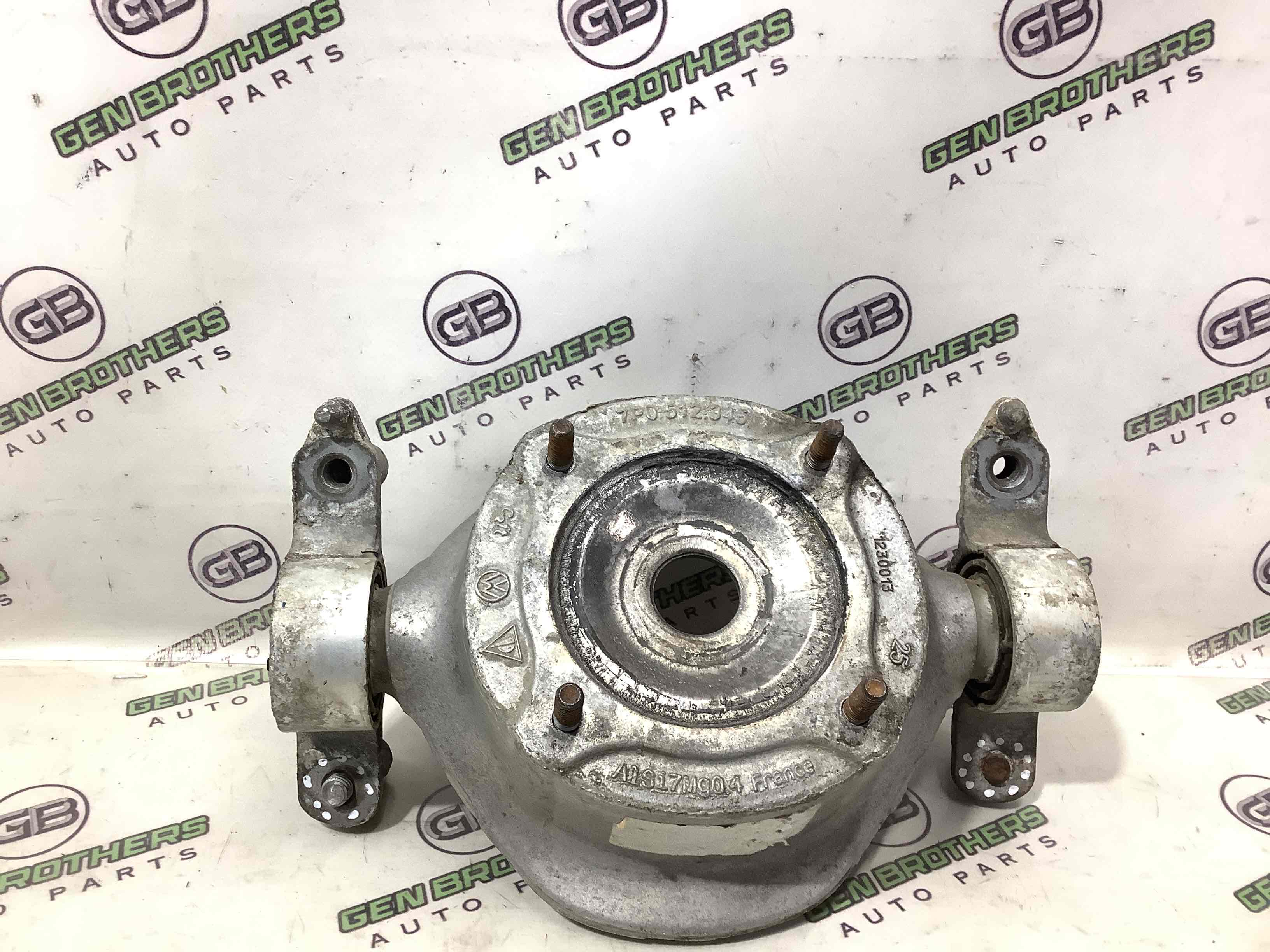 Опора заднього амортизатора