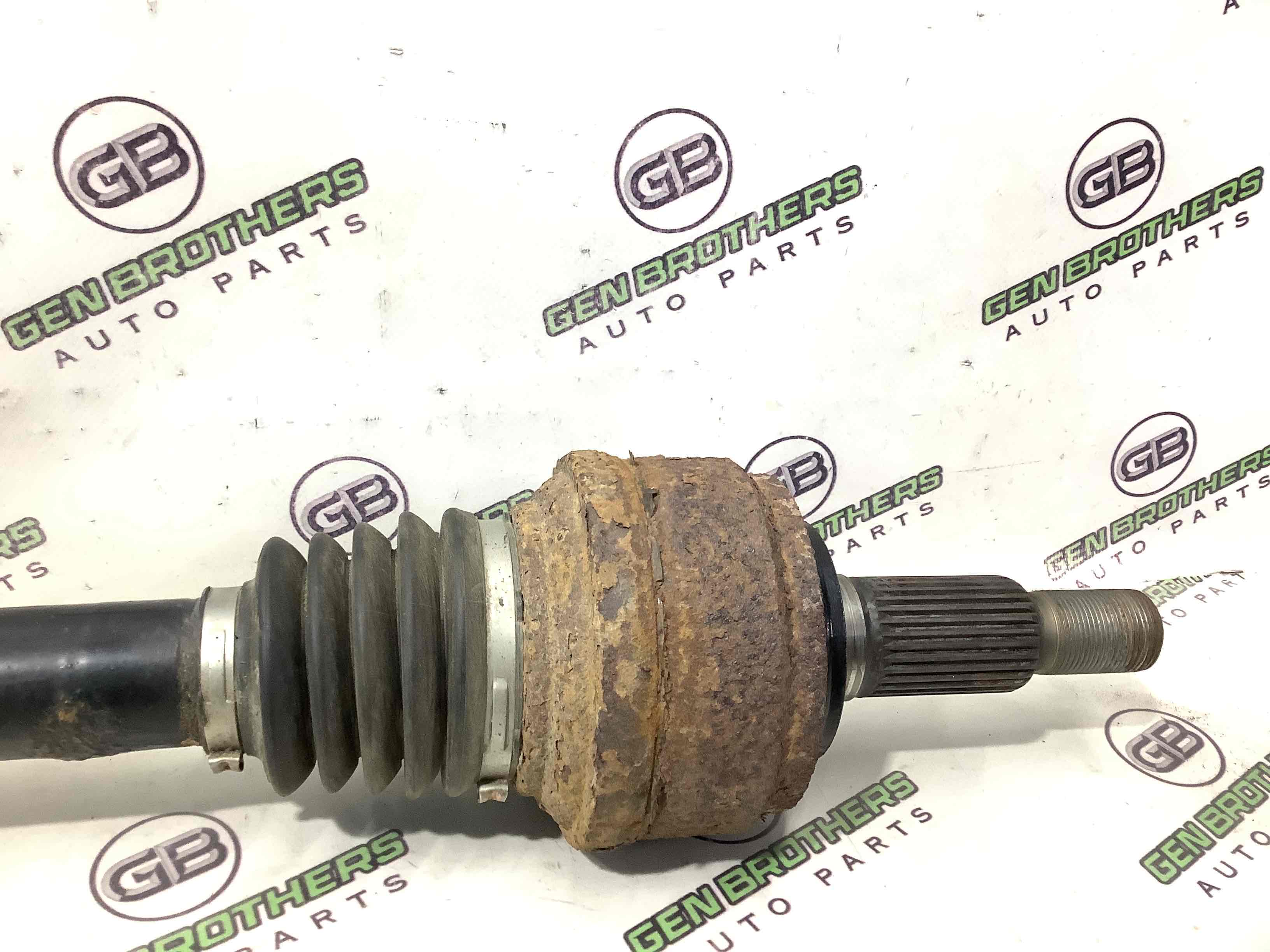 Напіввісь задня привідний вал, ШРУС