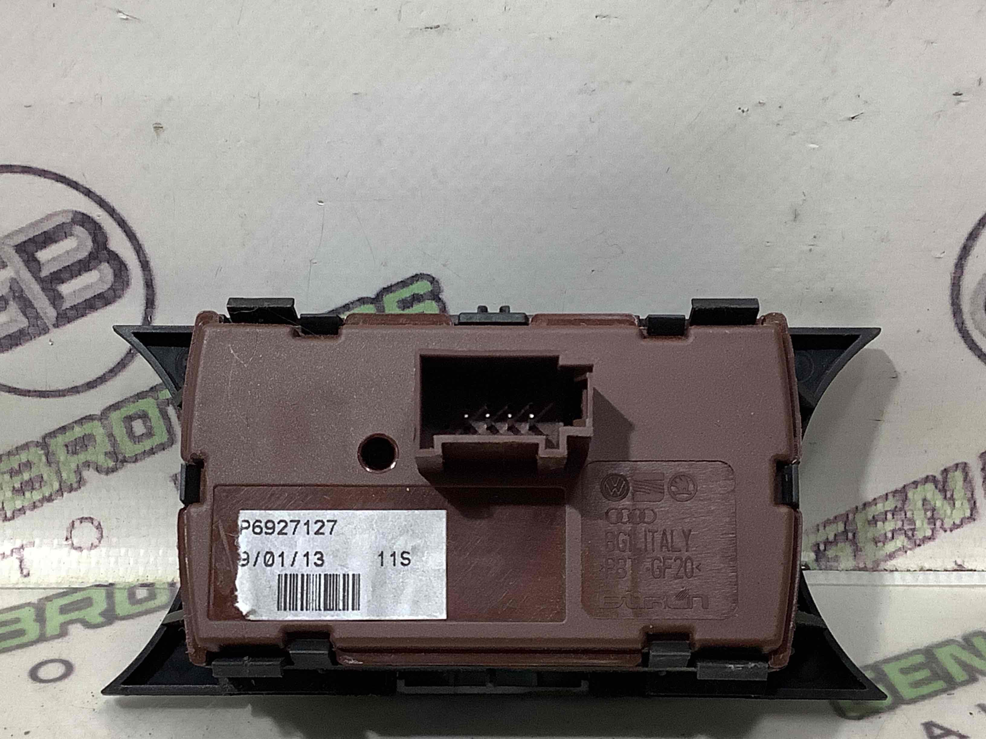 Кнопка увімкнення ESP