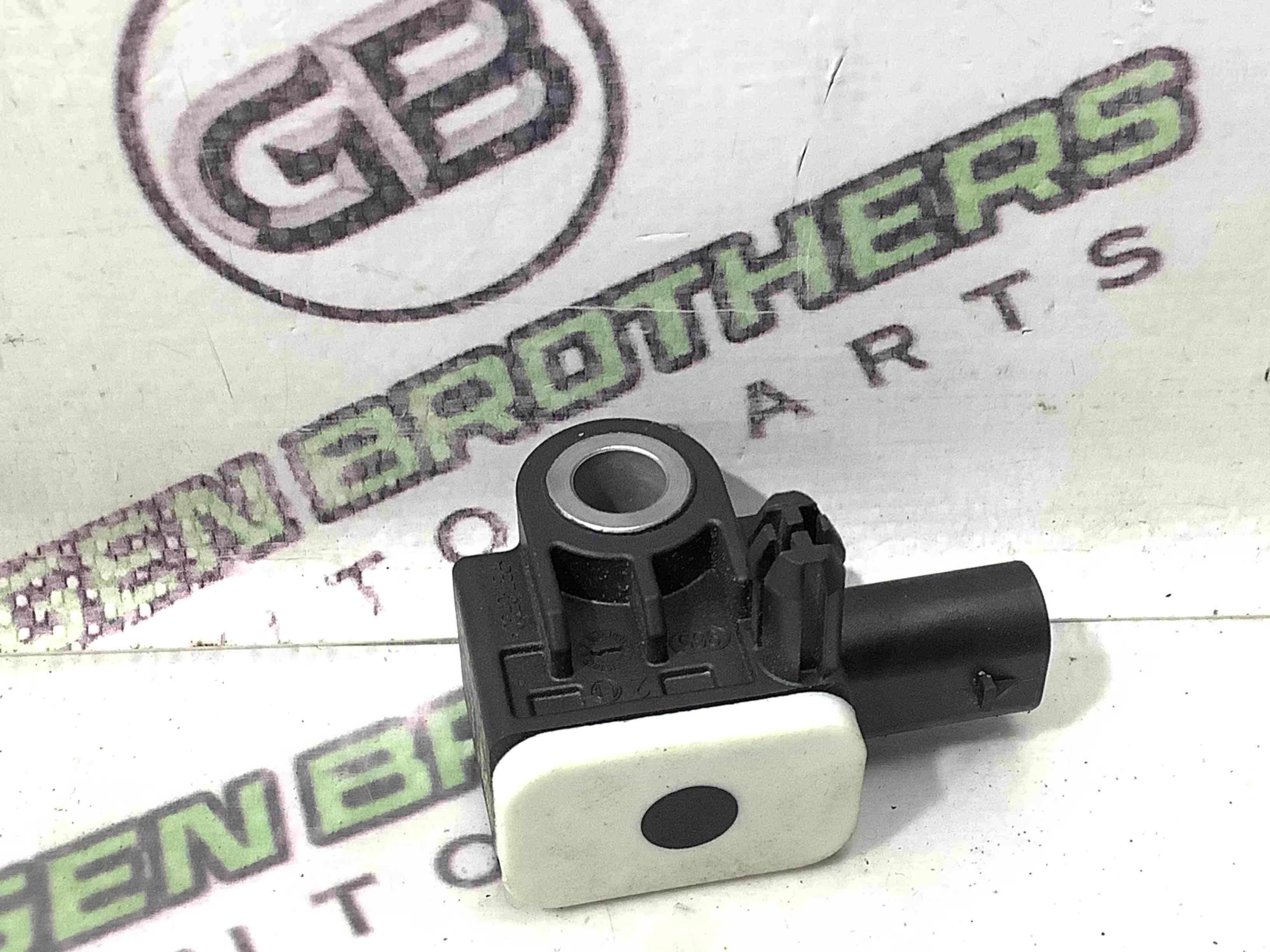 Датчик удару Airbag бічний