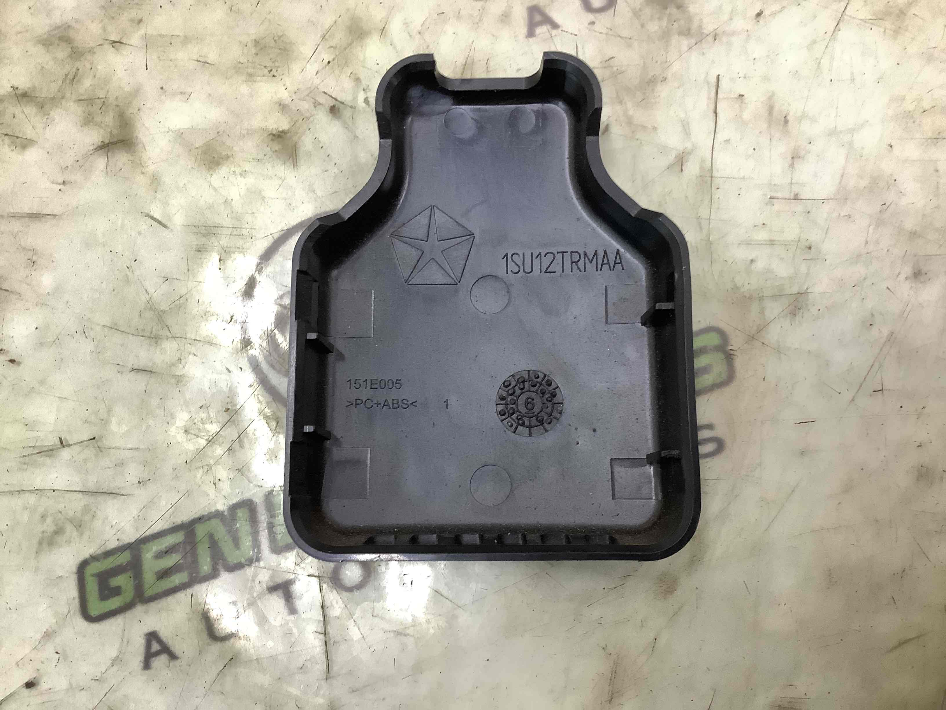 Зеркало салона, корпус, крепеж, накладка