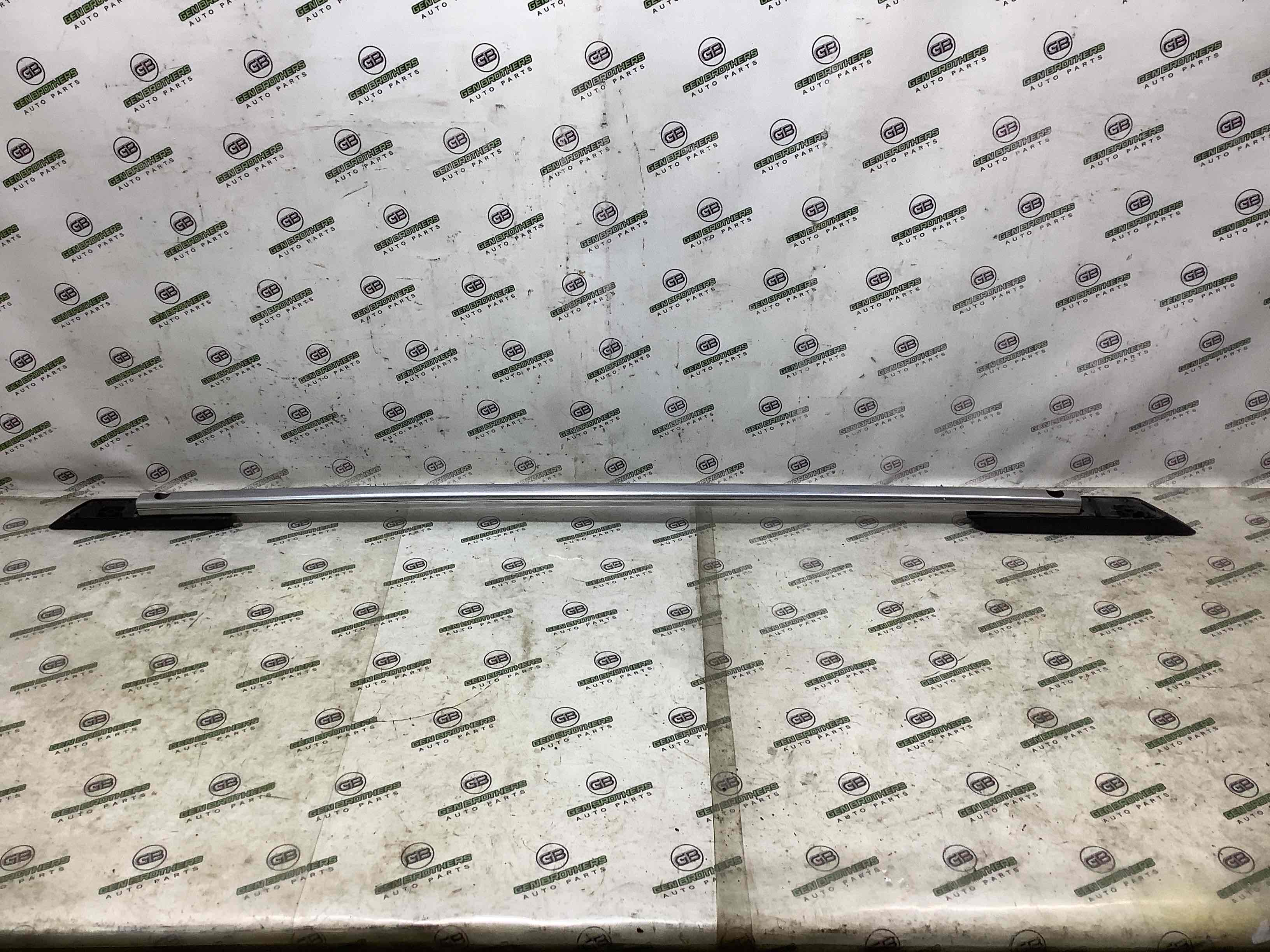 Молдинг крыши, рейлинг на крышу,  накладки