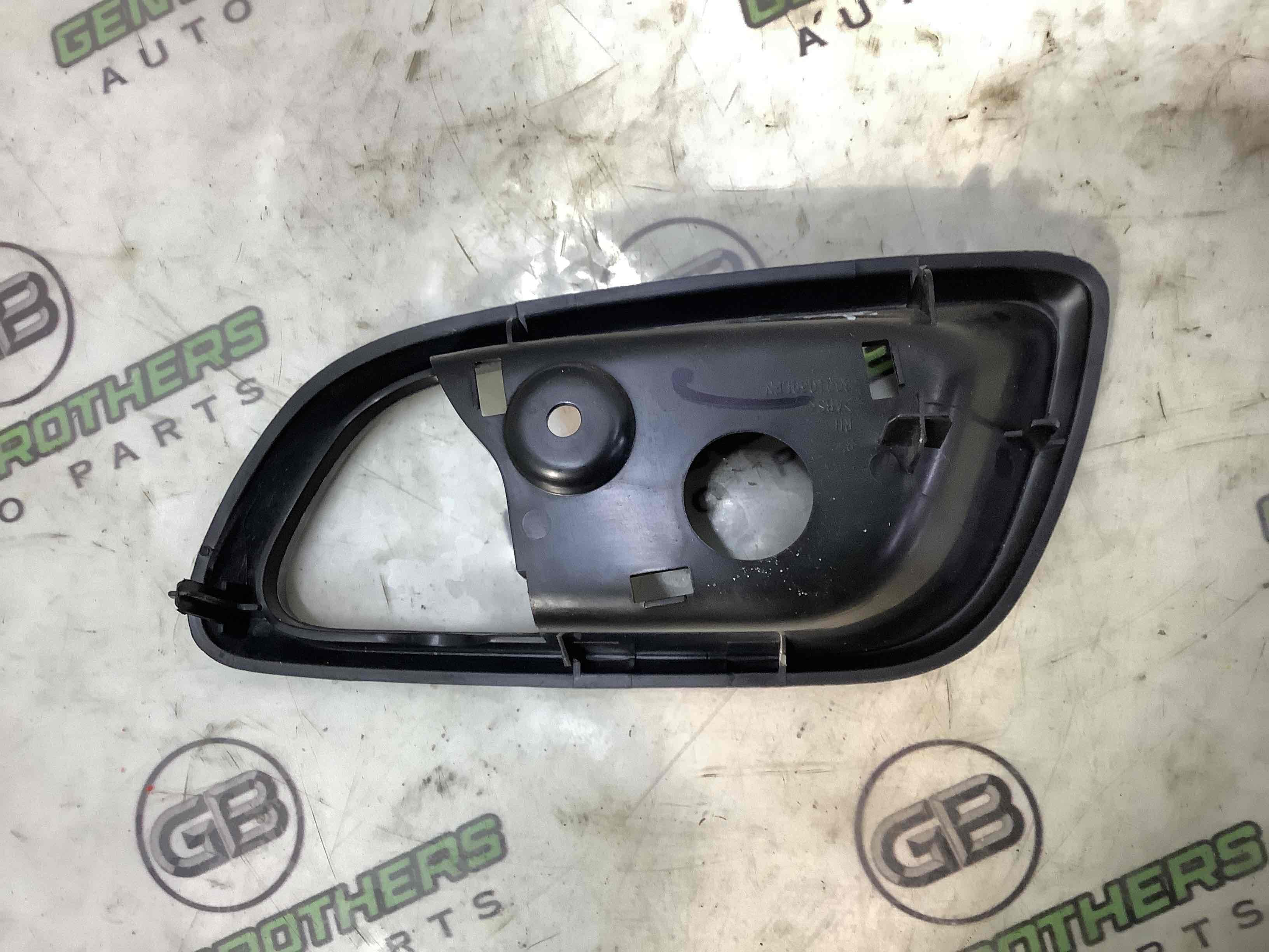 Обшивка дверей и карт