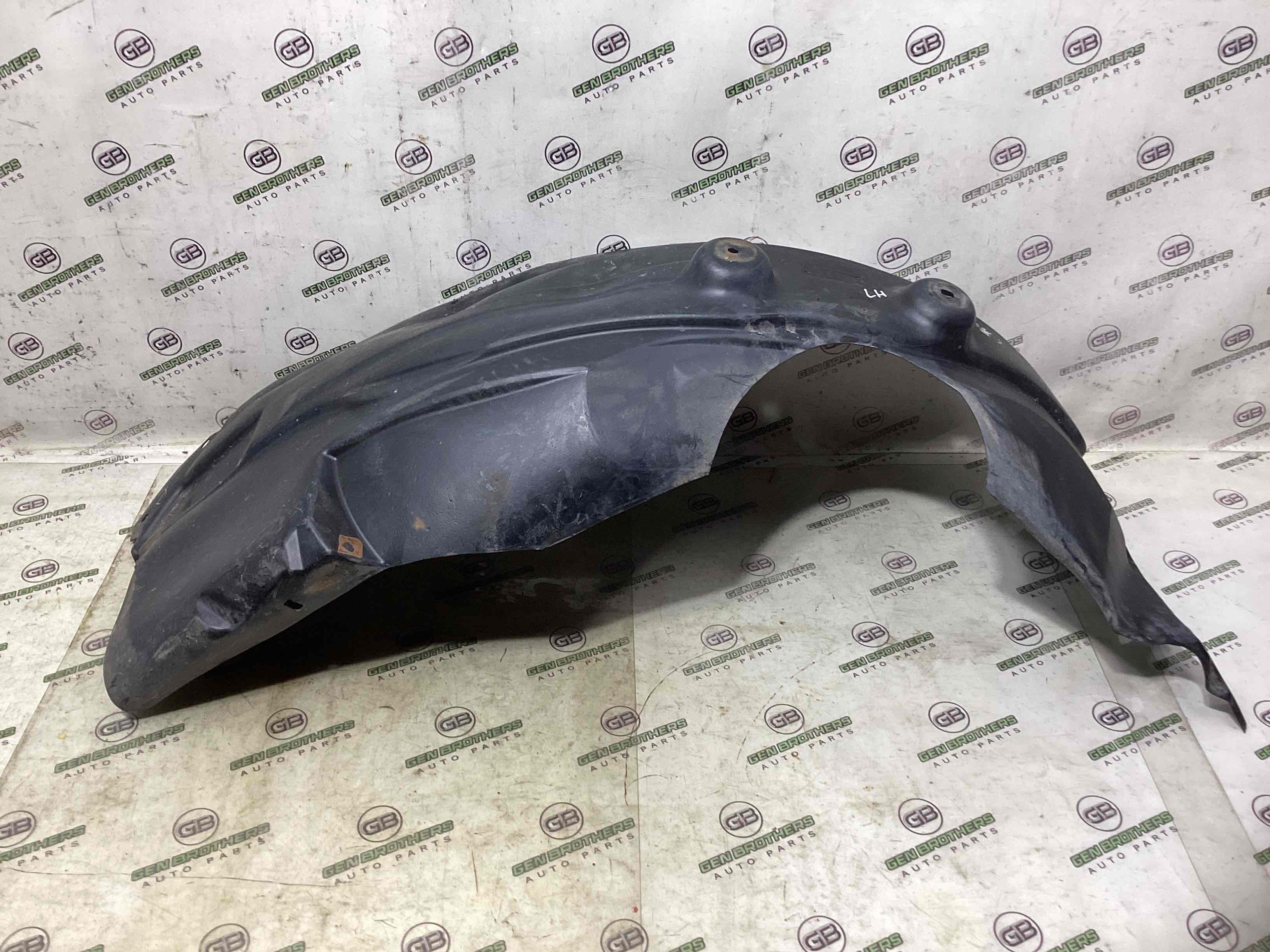 Защита арок передний левый подкрылок