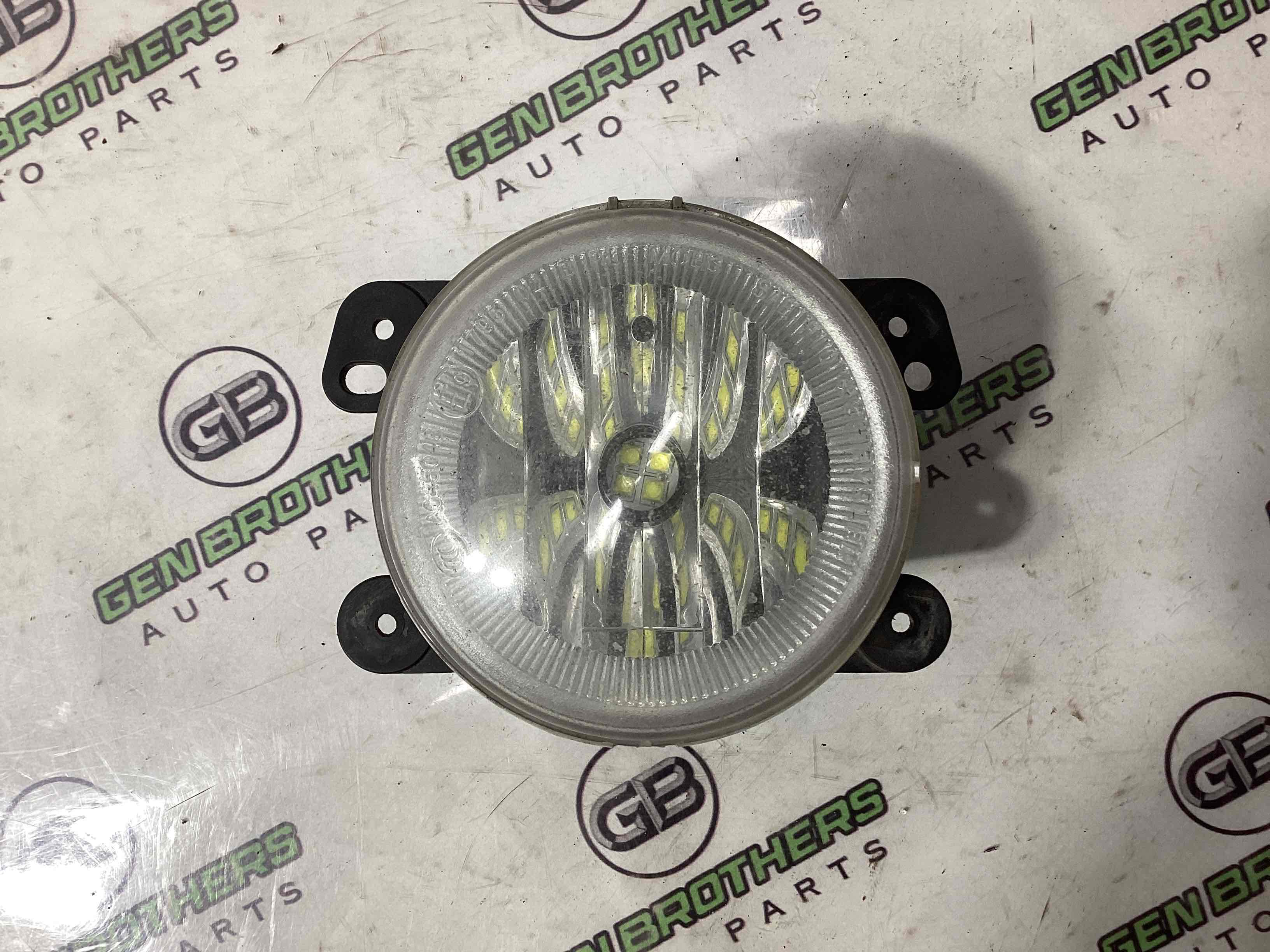 Фара противотуманная