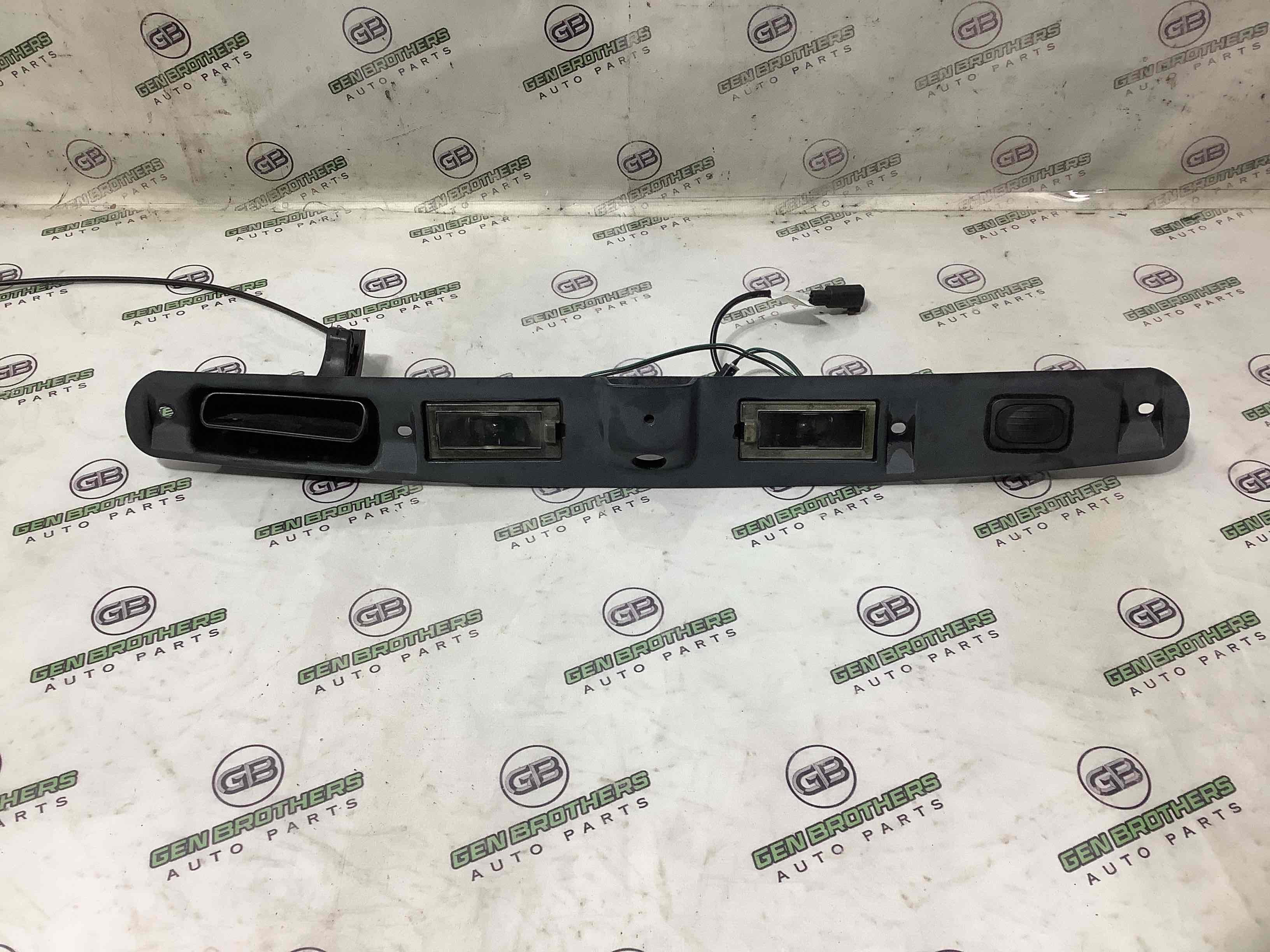 Ручка крышки багажника