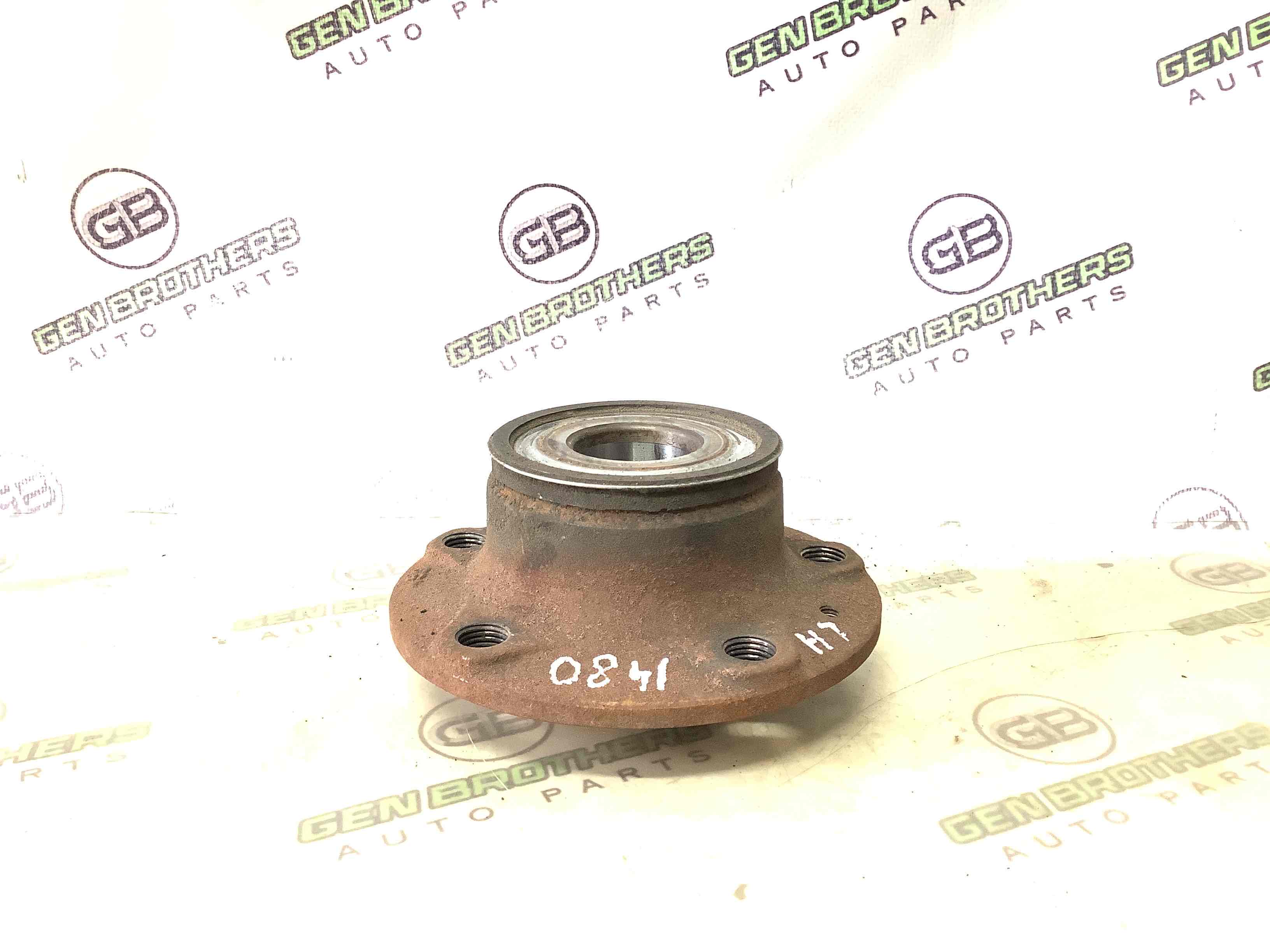 Ступиця задня