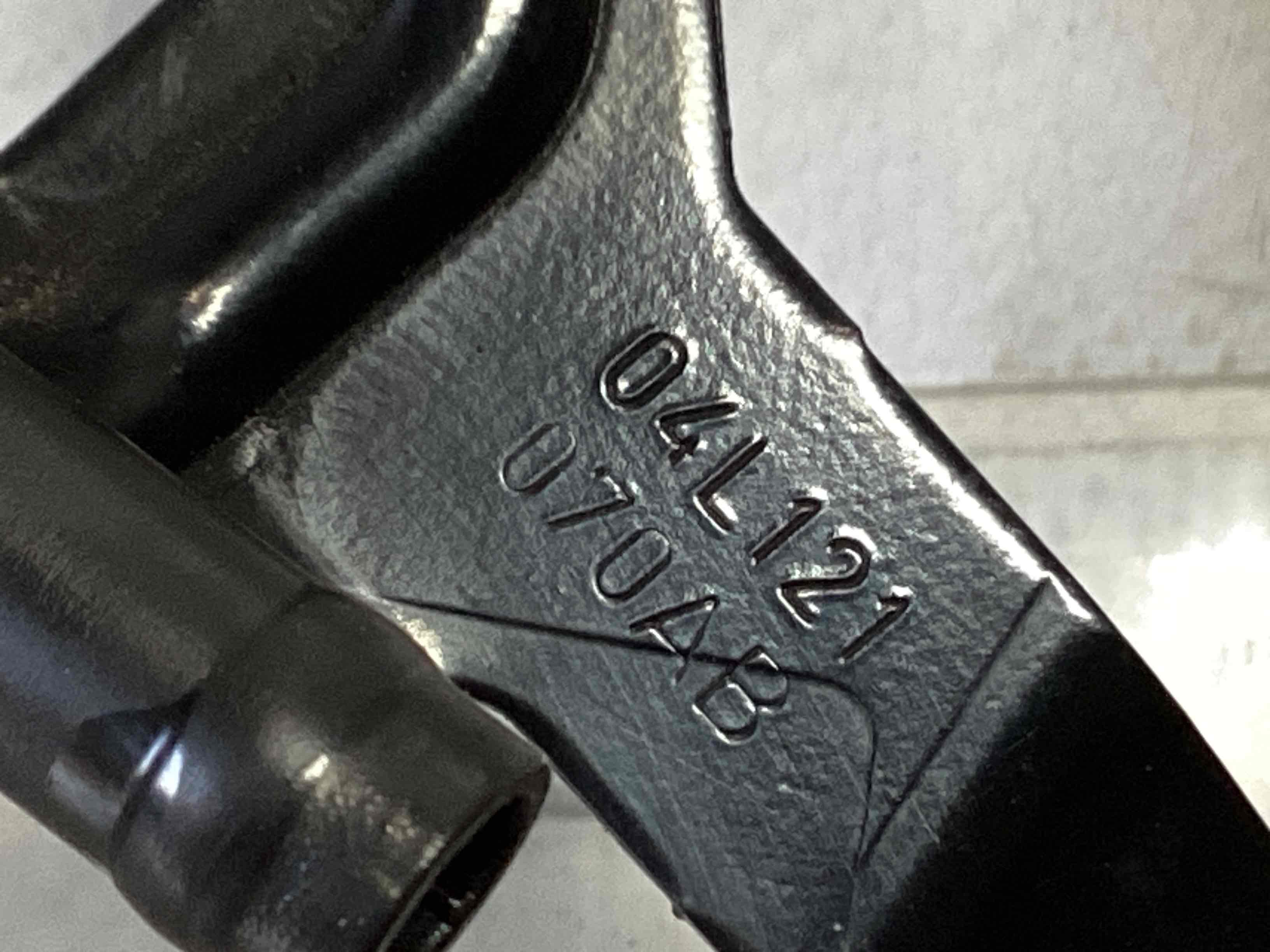 Патрубок трубопровід, шланг