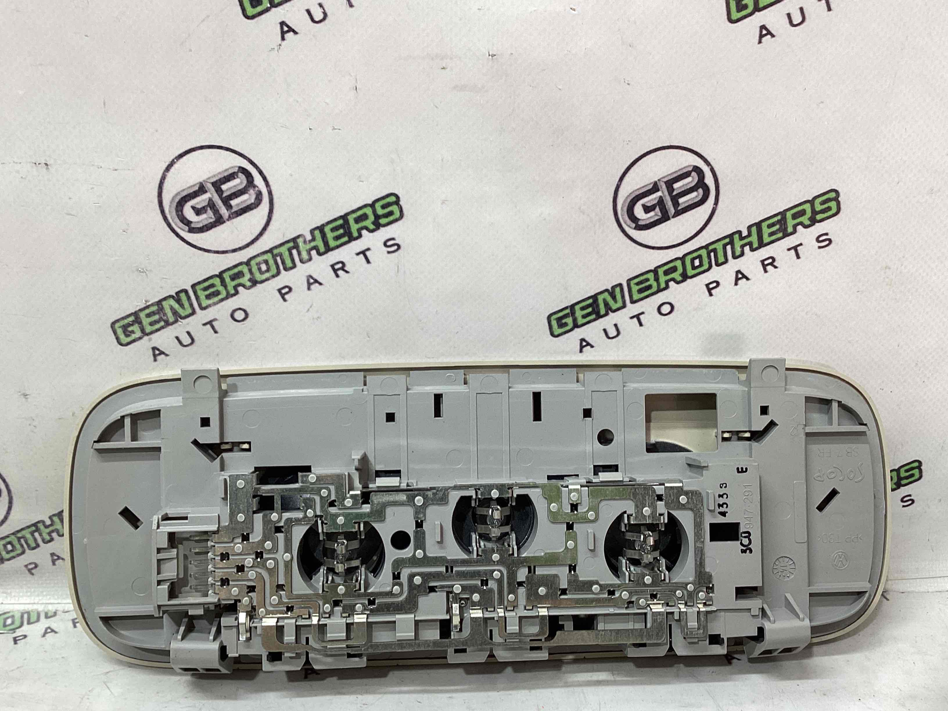 Ліхтар салонний, плафон