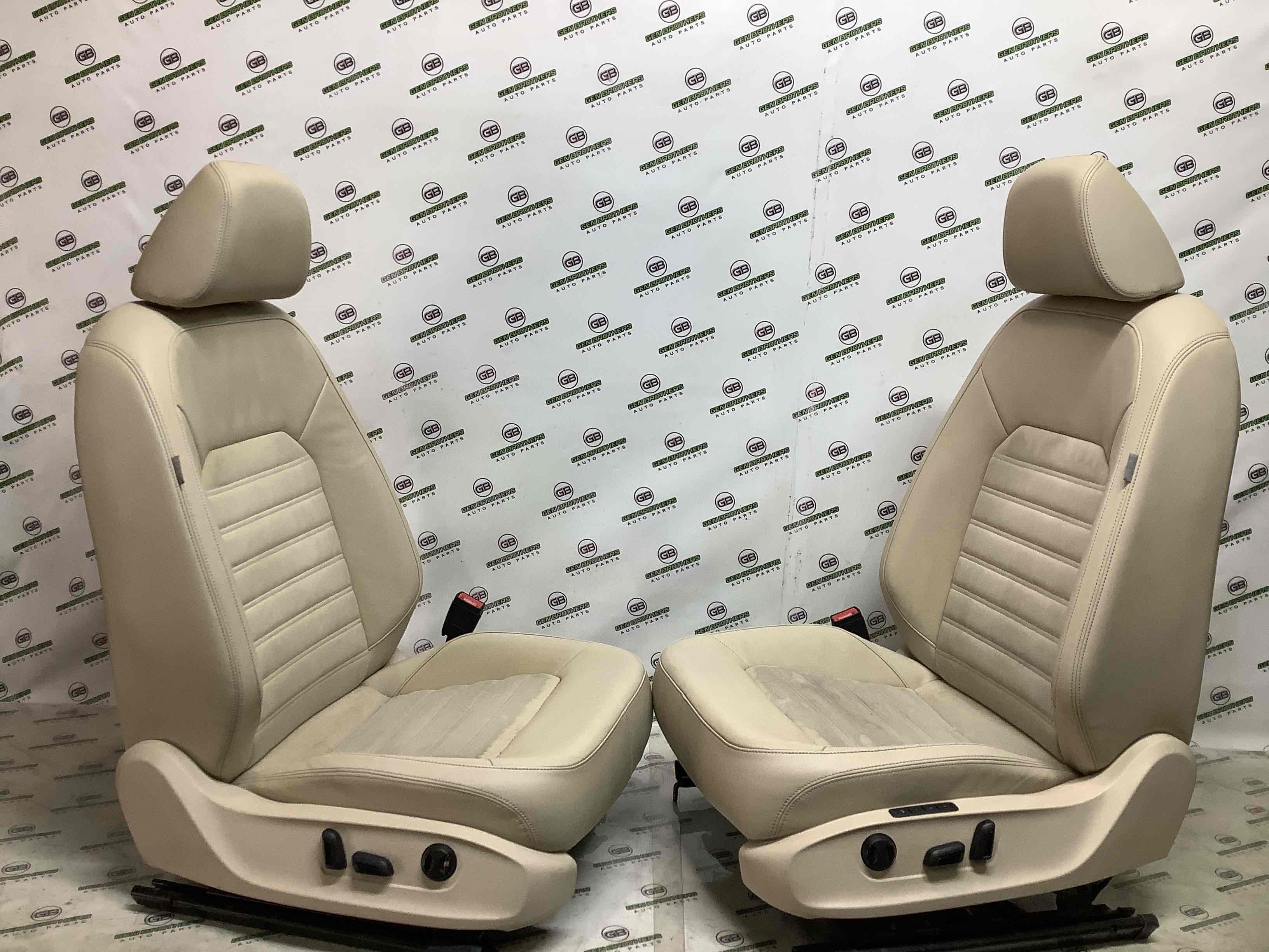 Салон комплект сидінь