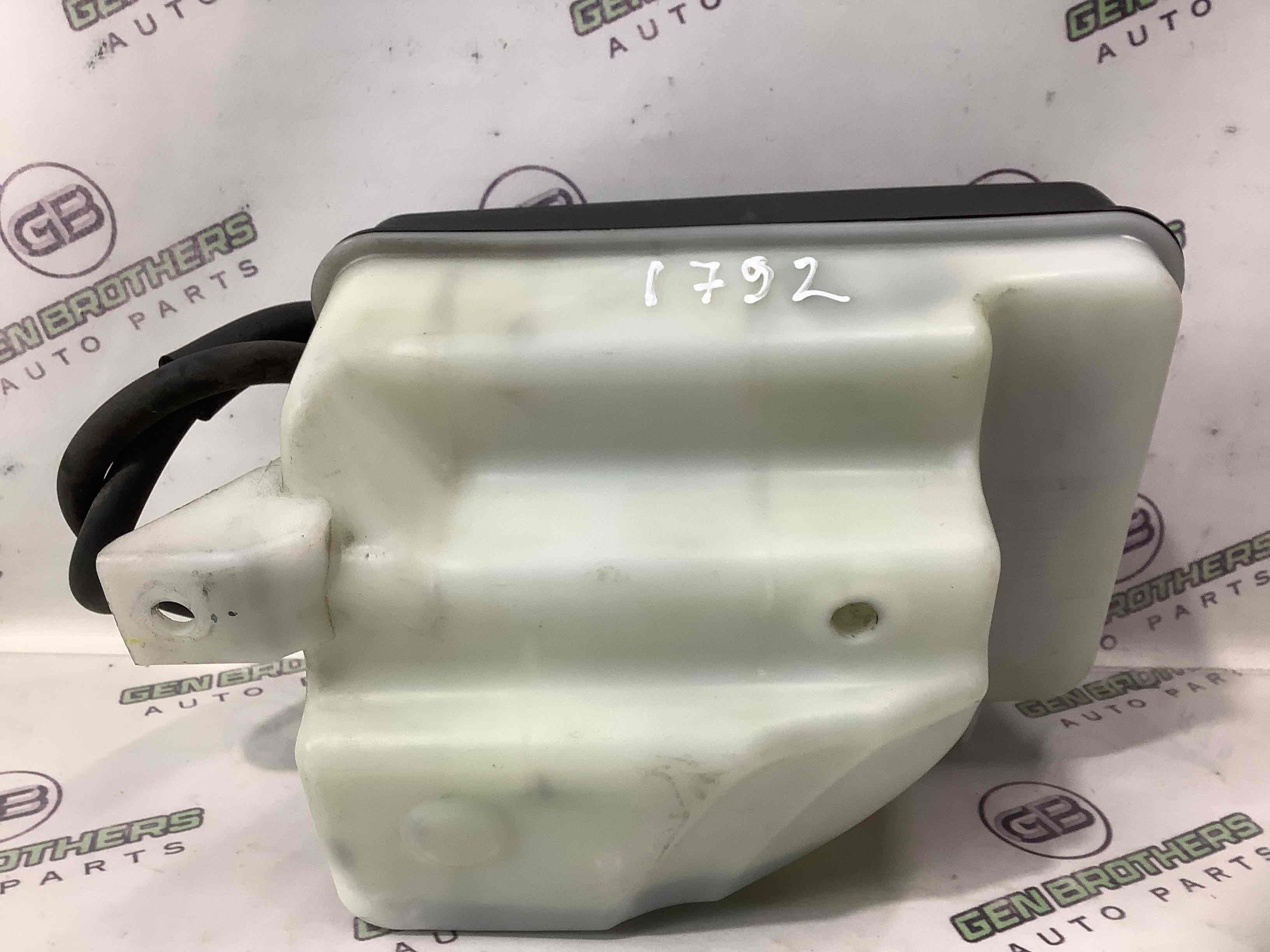 Розширювальний бачок охолодження