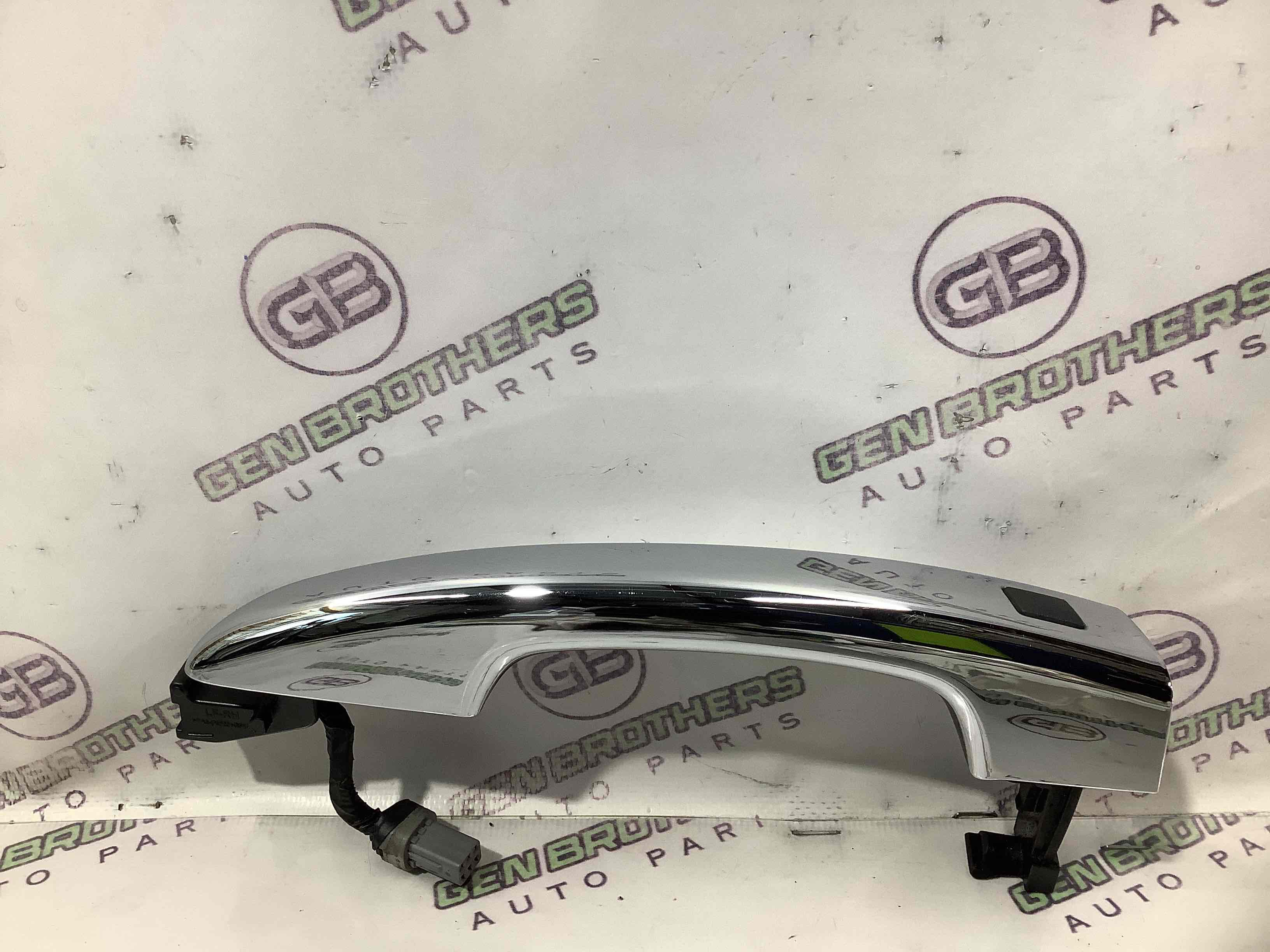 Ручка двері зовнішня