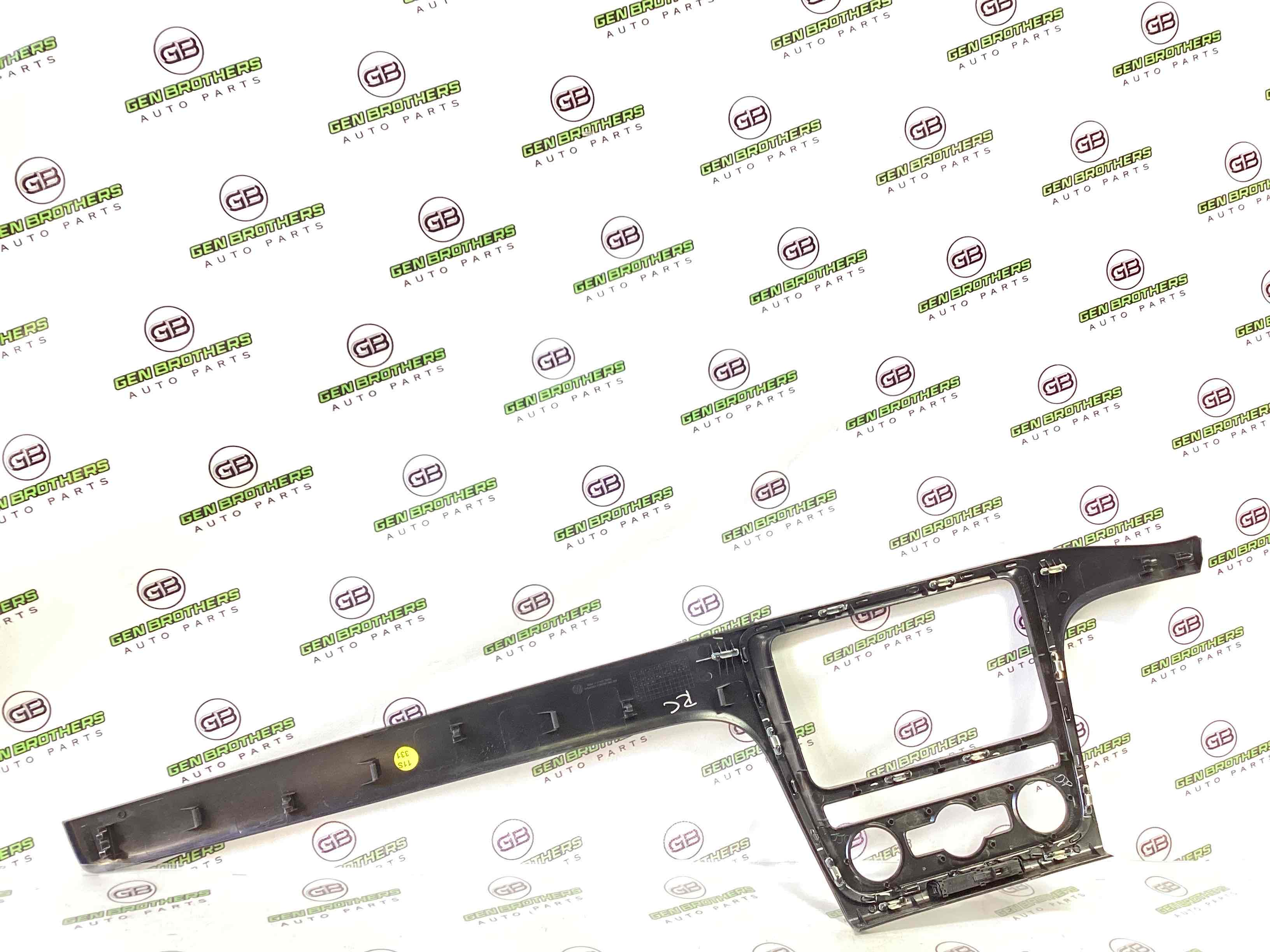 Рамка магнітоли