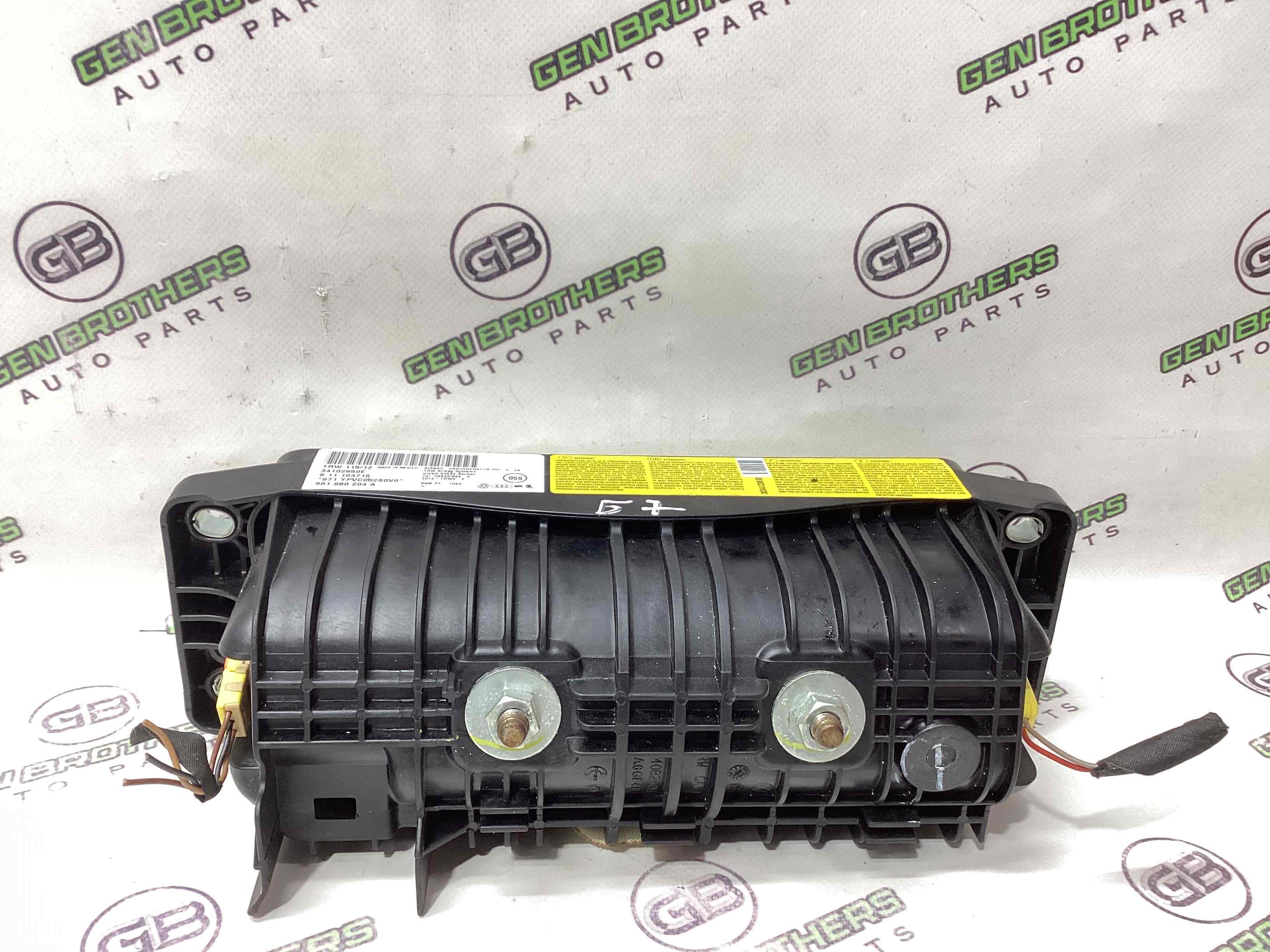 Подушка безпеки пасажира торпедо