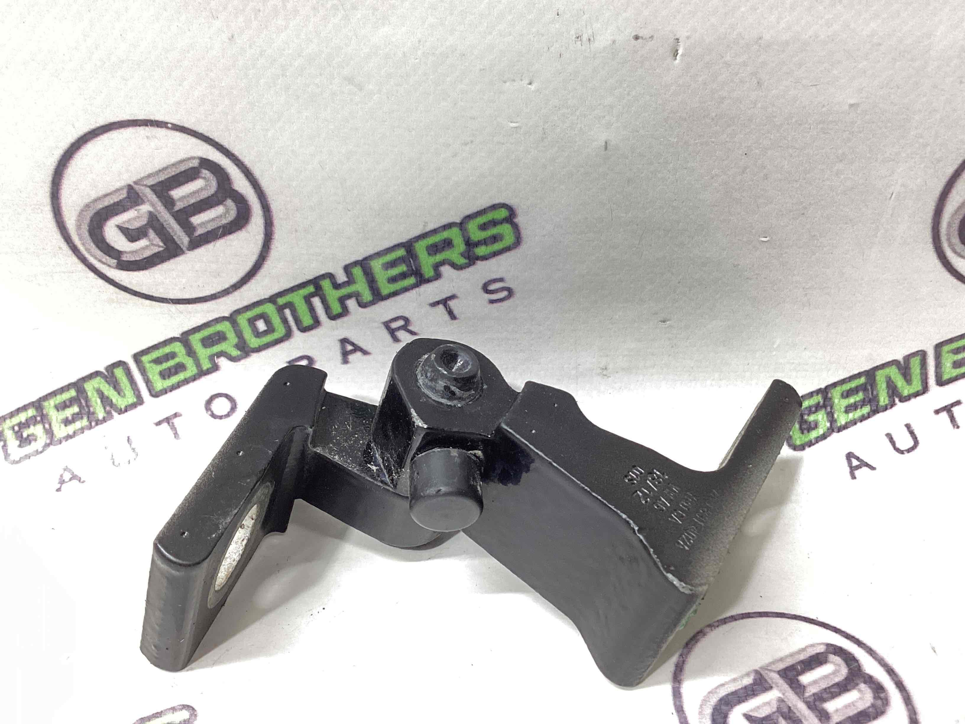 Петля двері, замок двері