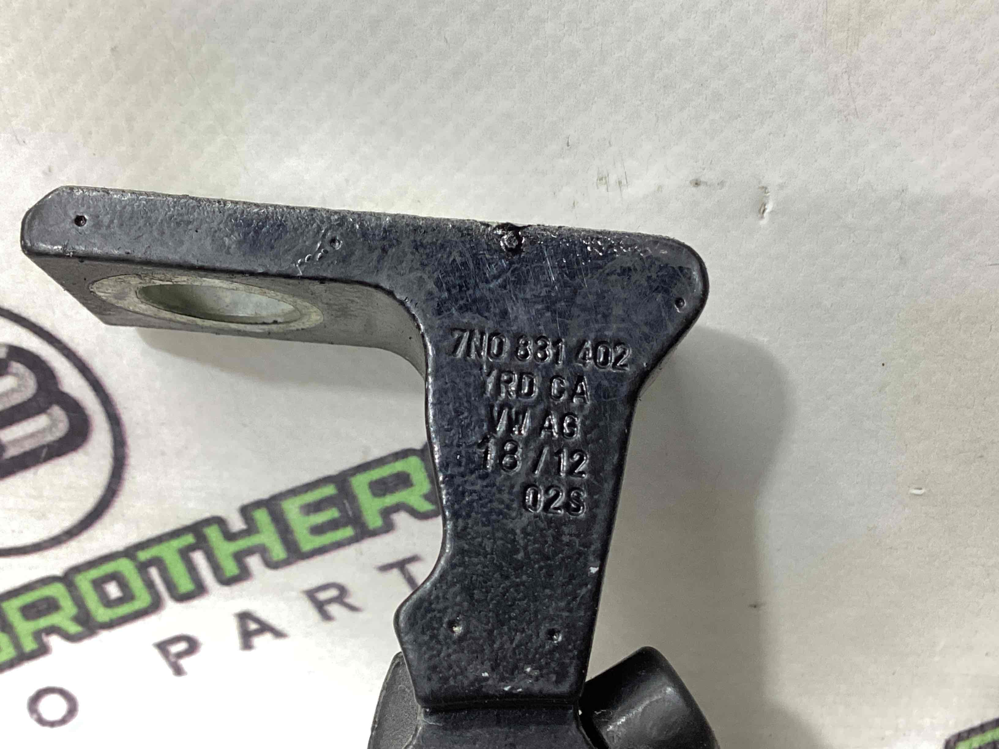 Петля двері, замок двері