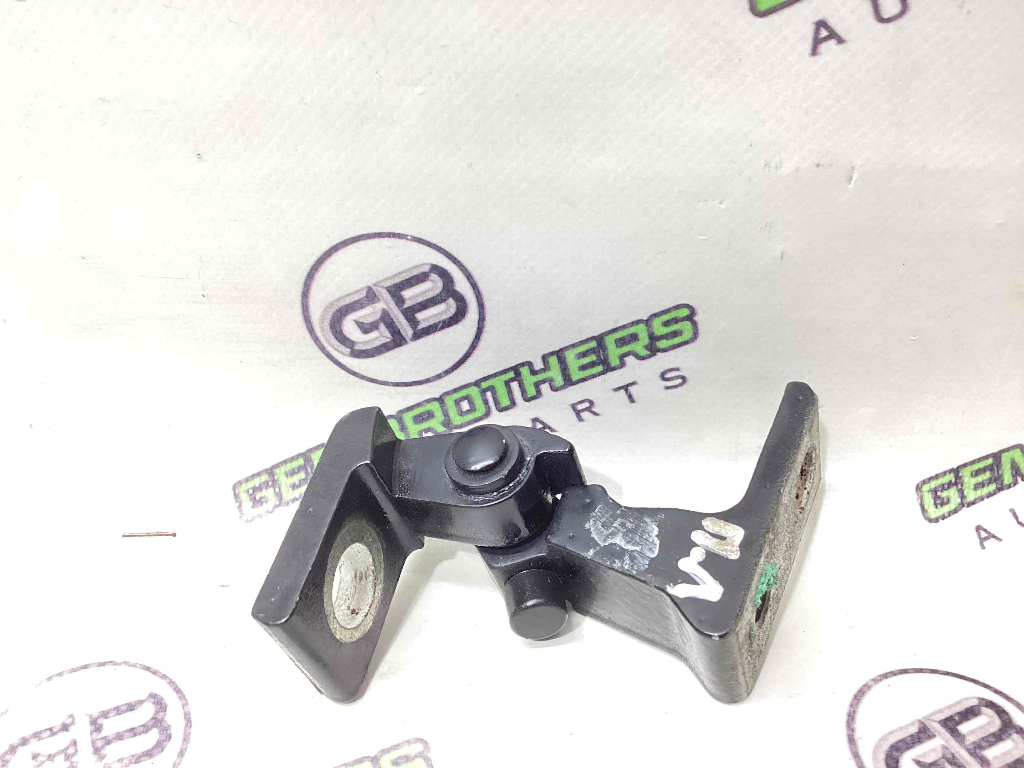 Петля двері, замок двері