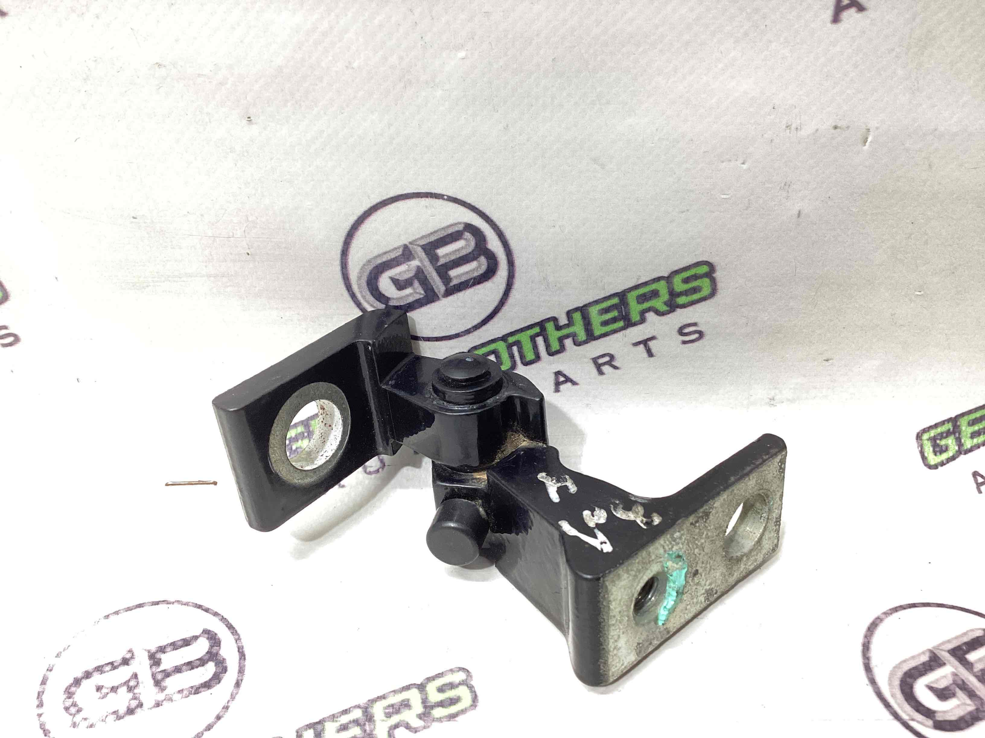 Петля двері, замок двері