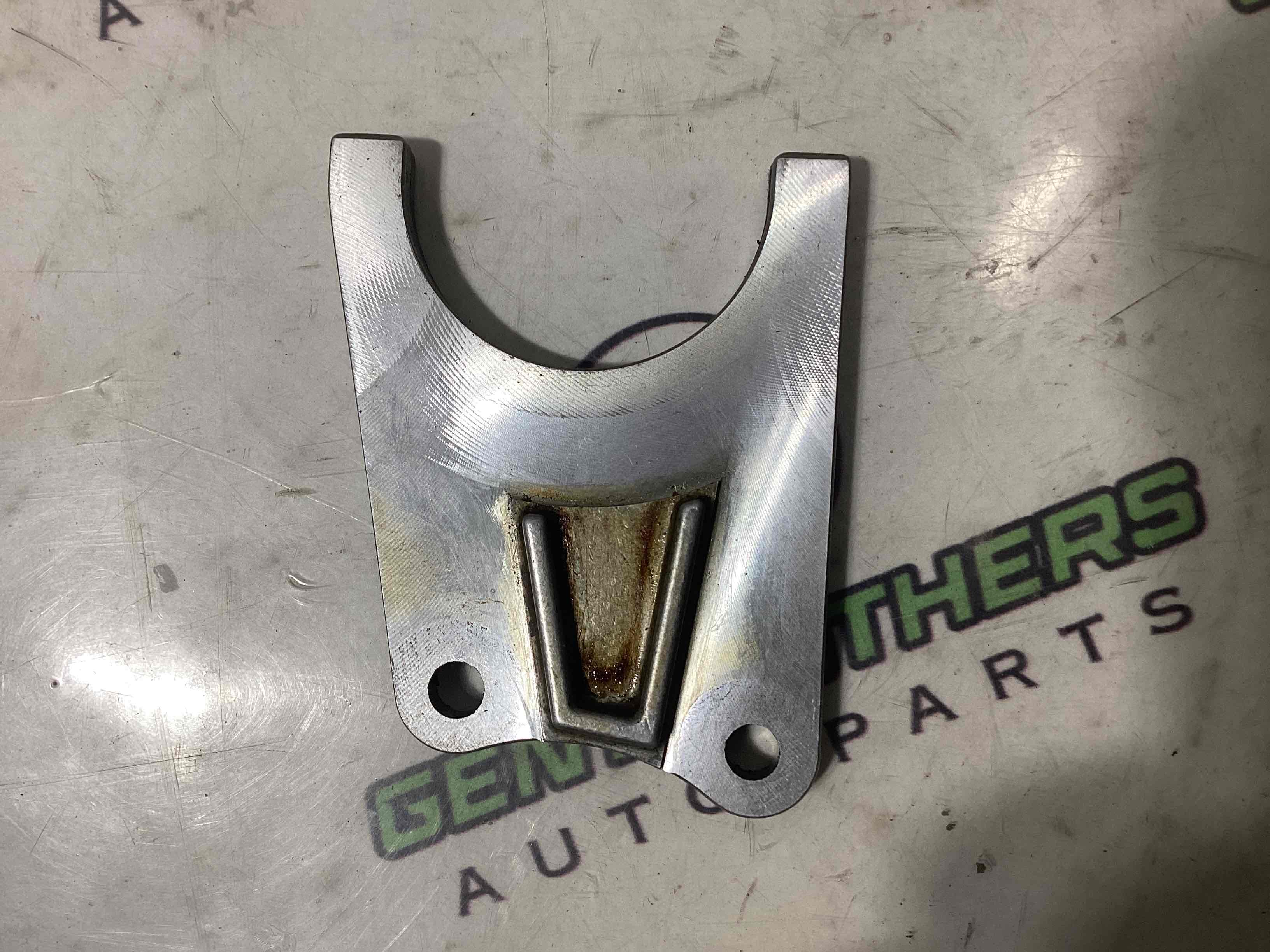 Запчастини двигуна