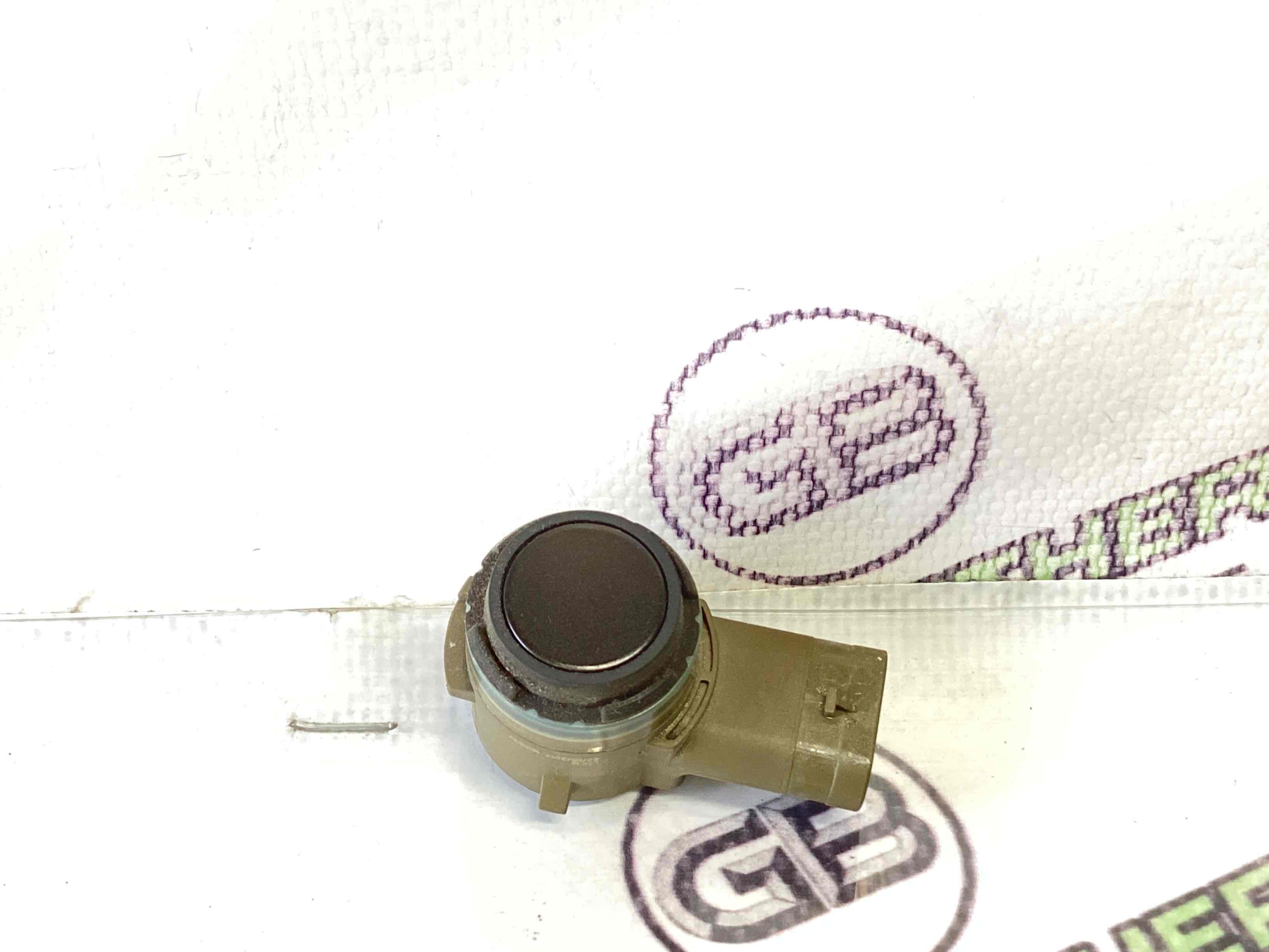 Парктронік, кріплення, корпус