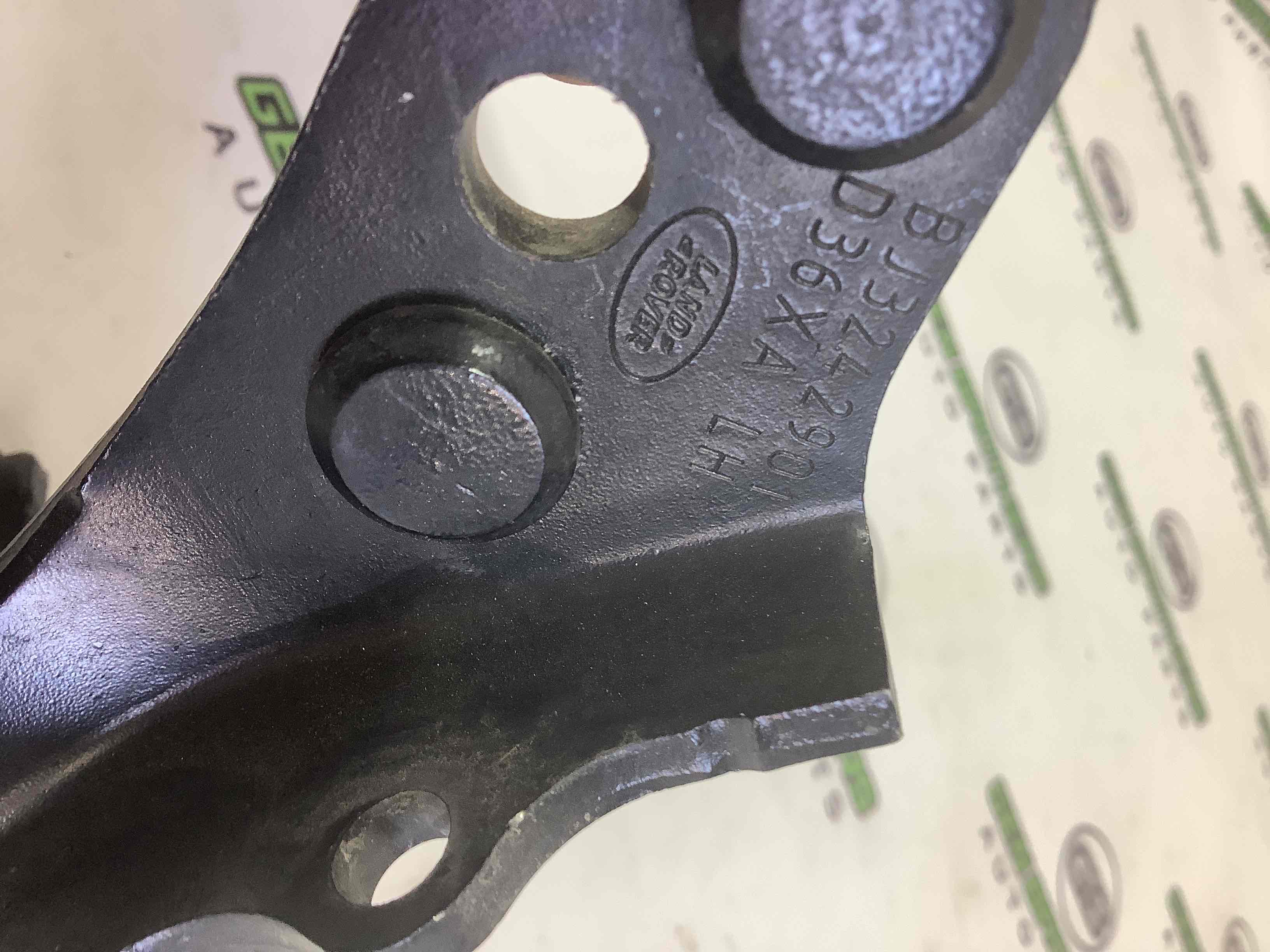 Петля крышки багажника, двери багажника