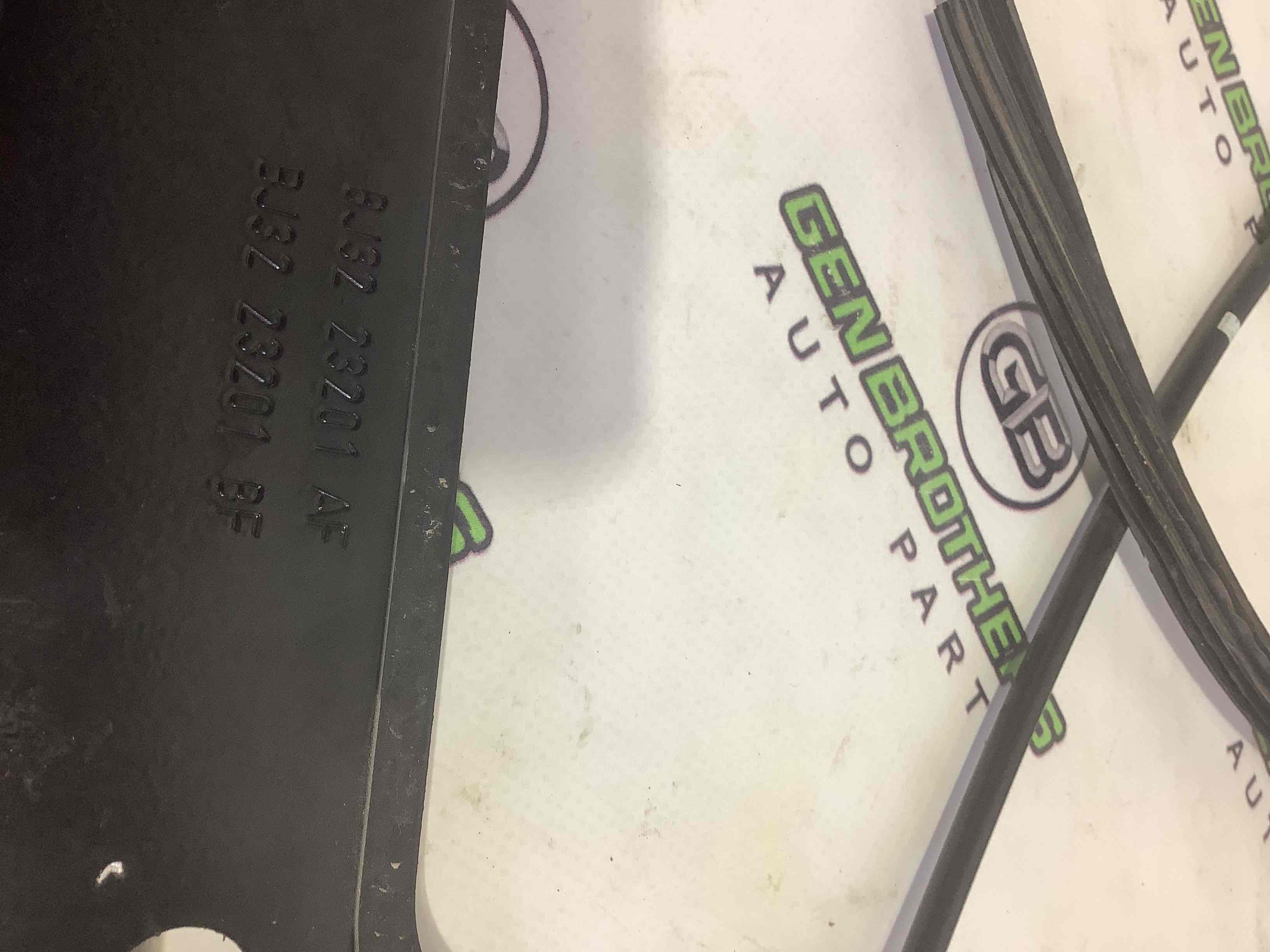 Стеклоподъемник передний левый