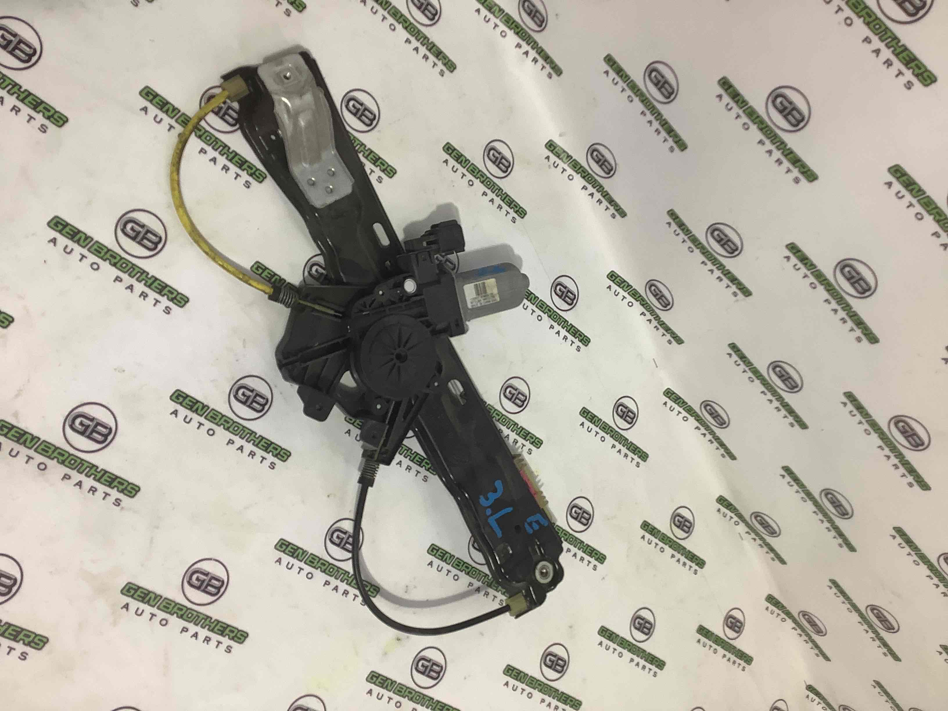 Стеклоподъемник задний левый