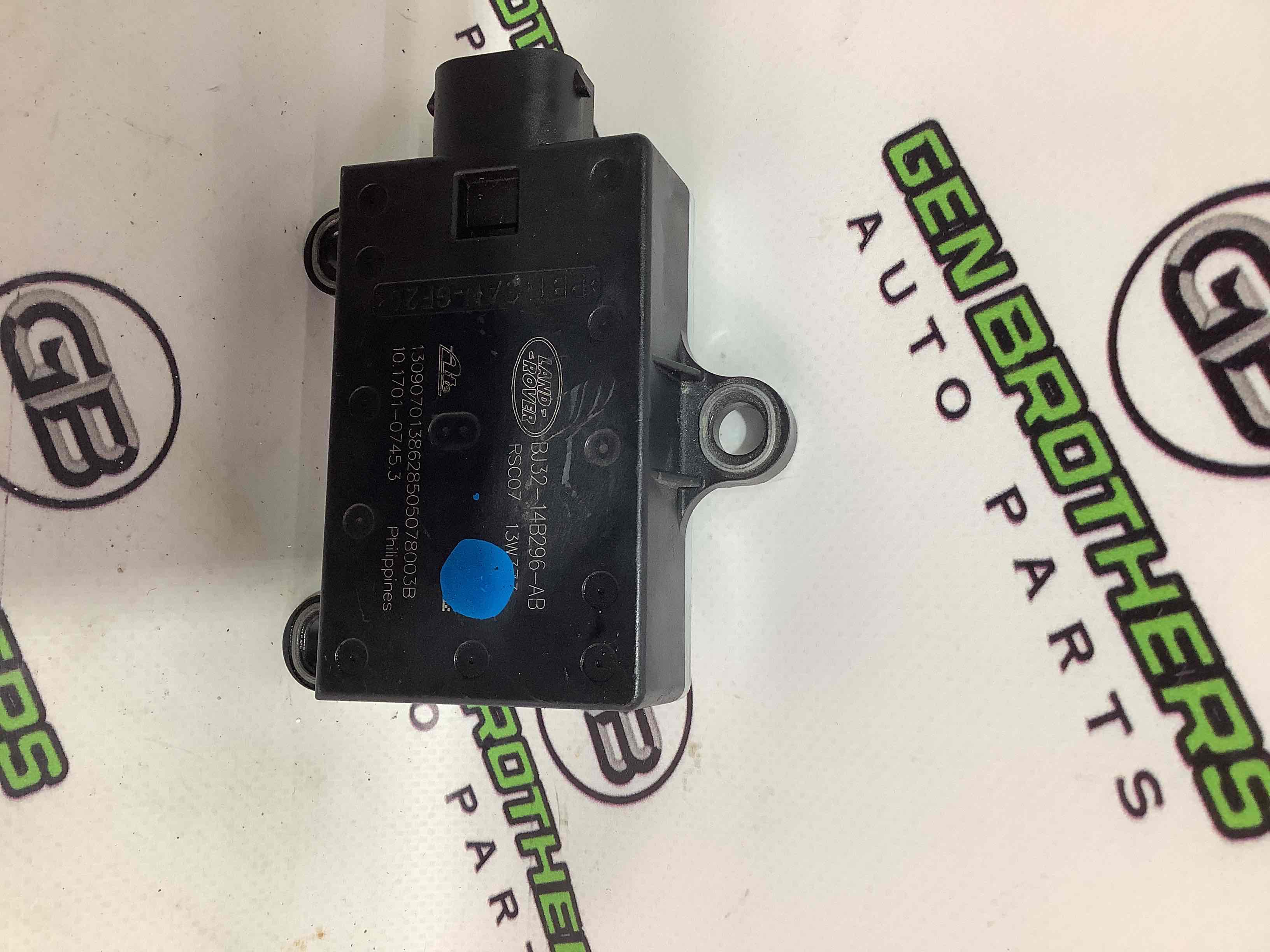 Датчик ускорения