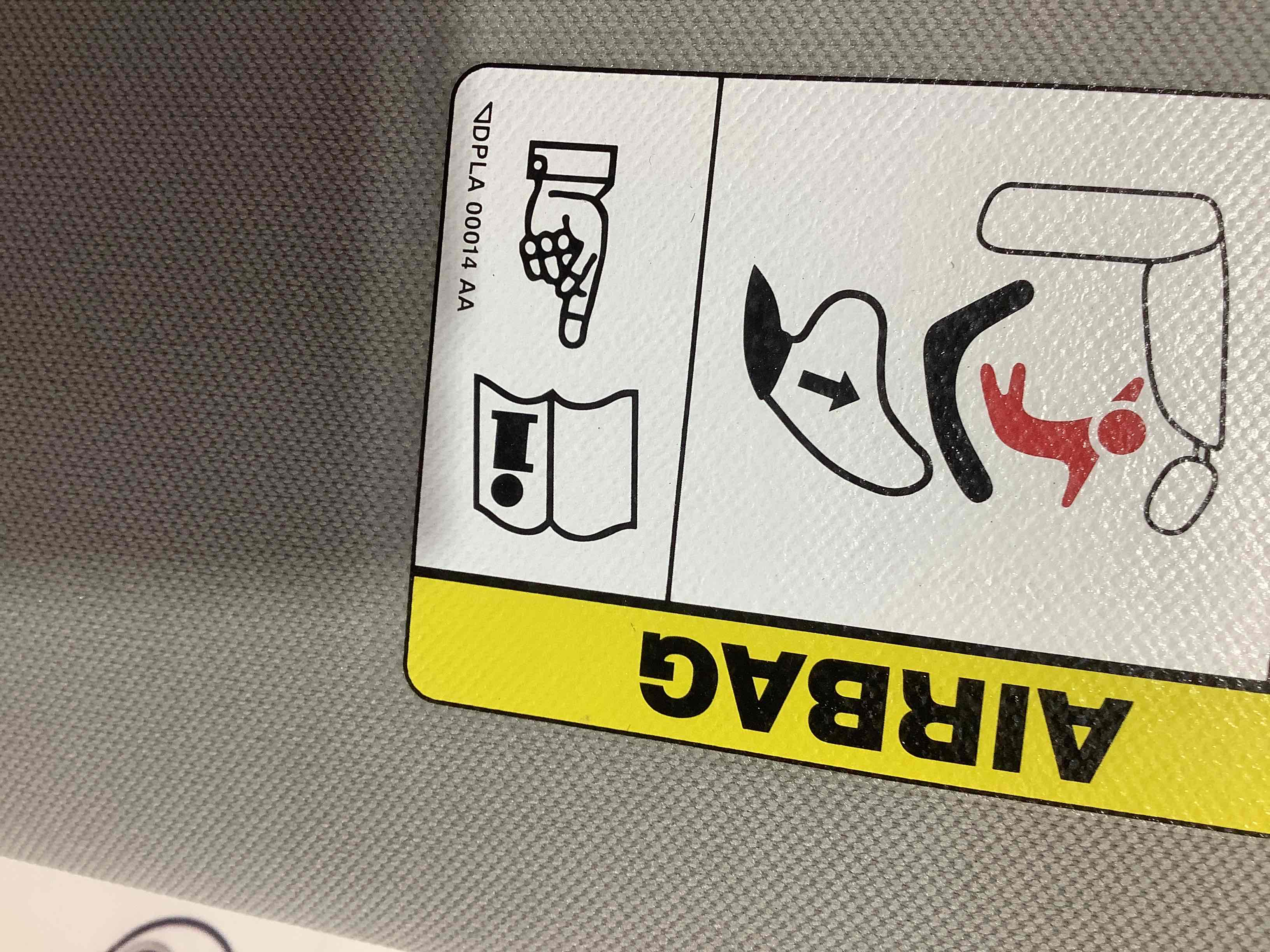 Козырек солнцезащитный