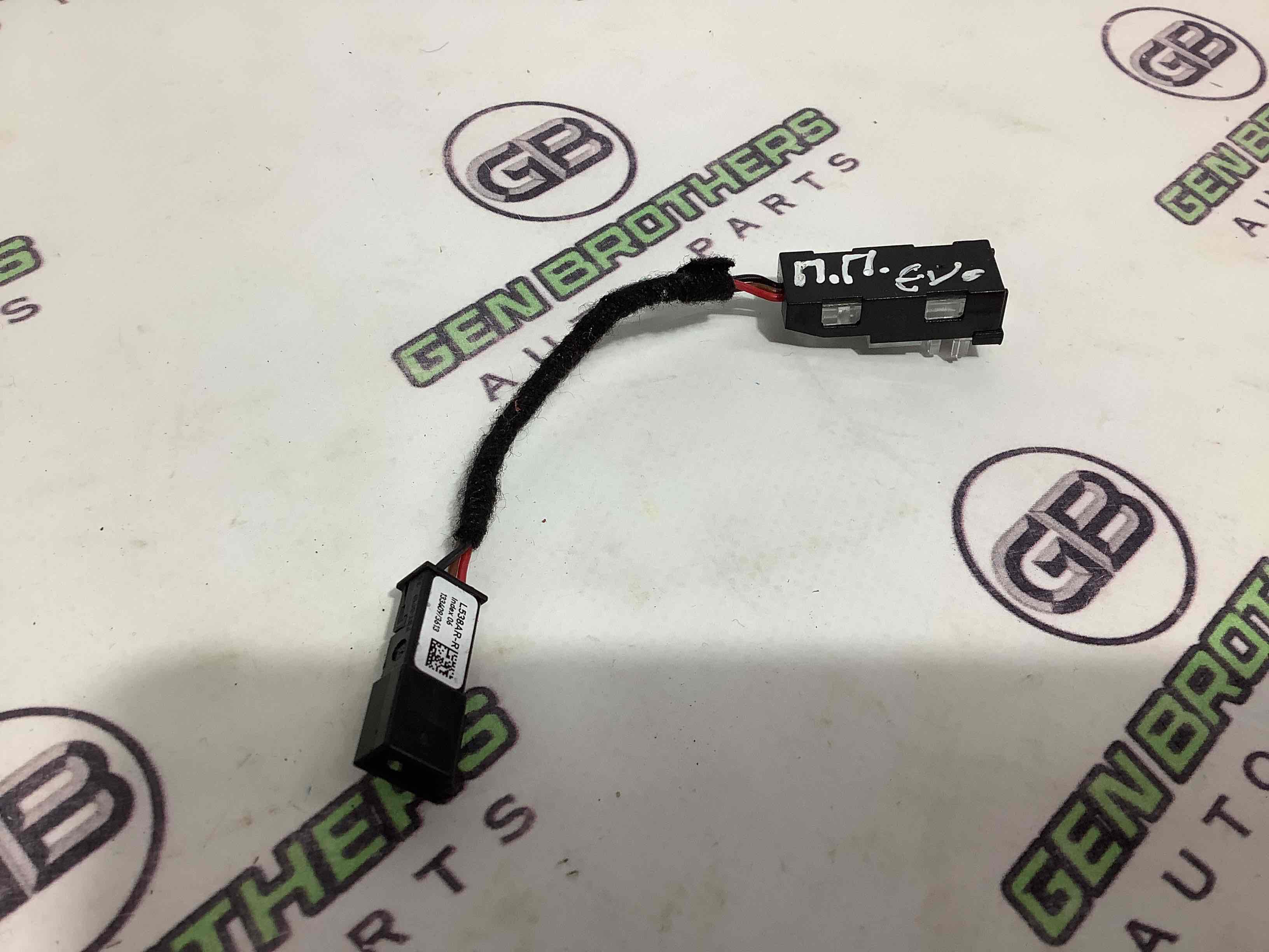 Фонарь салонный, плафон