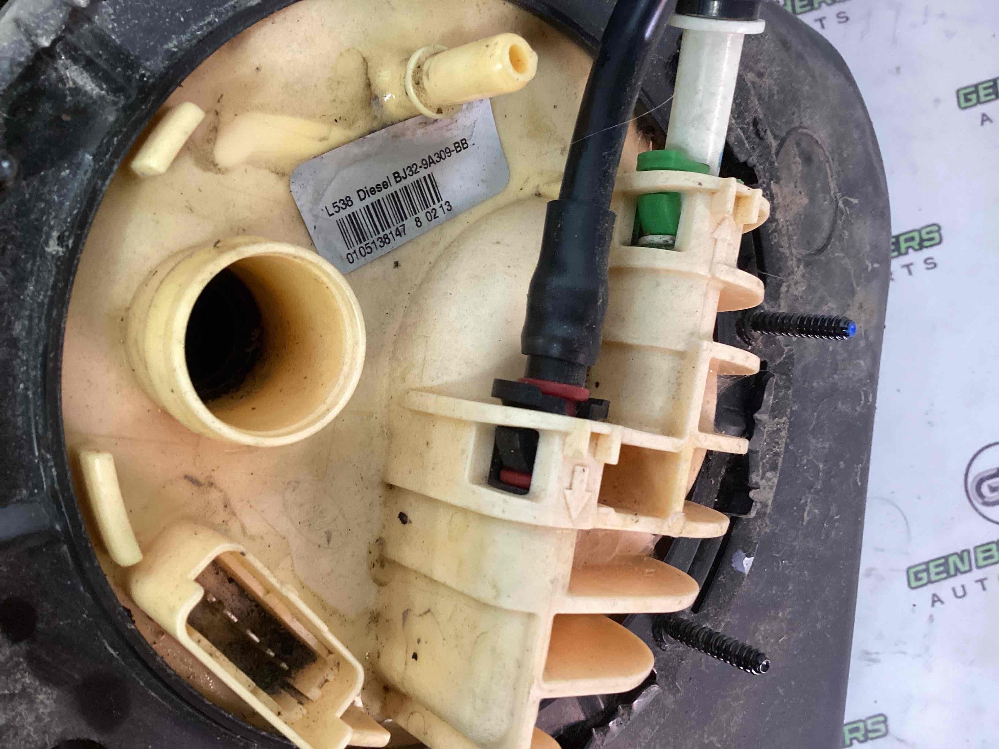 Насос топливный