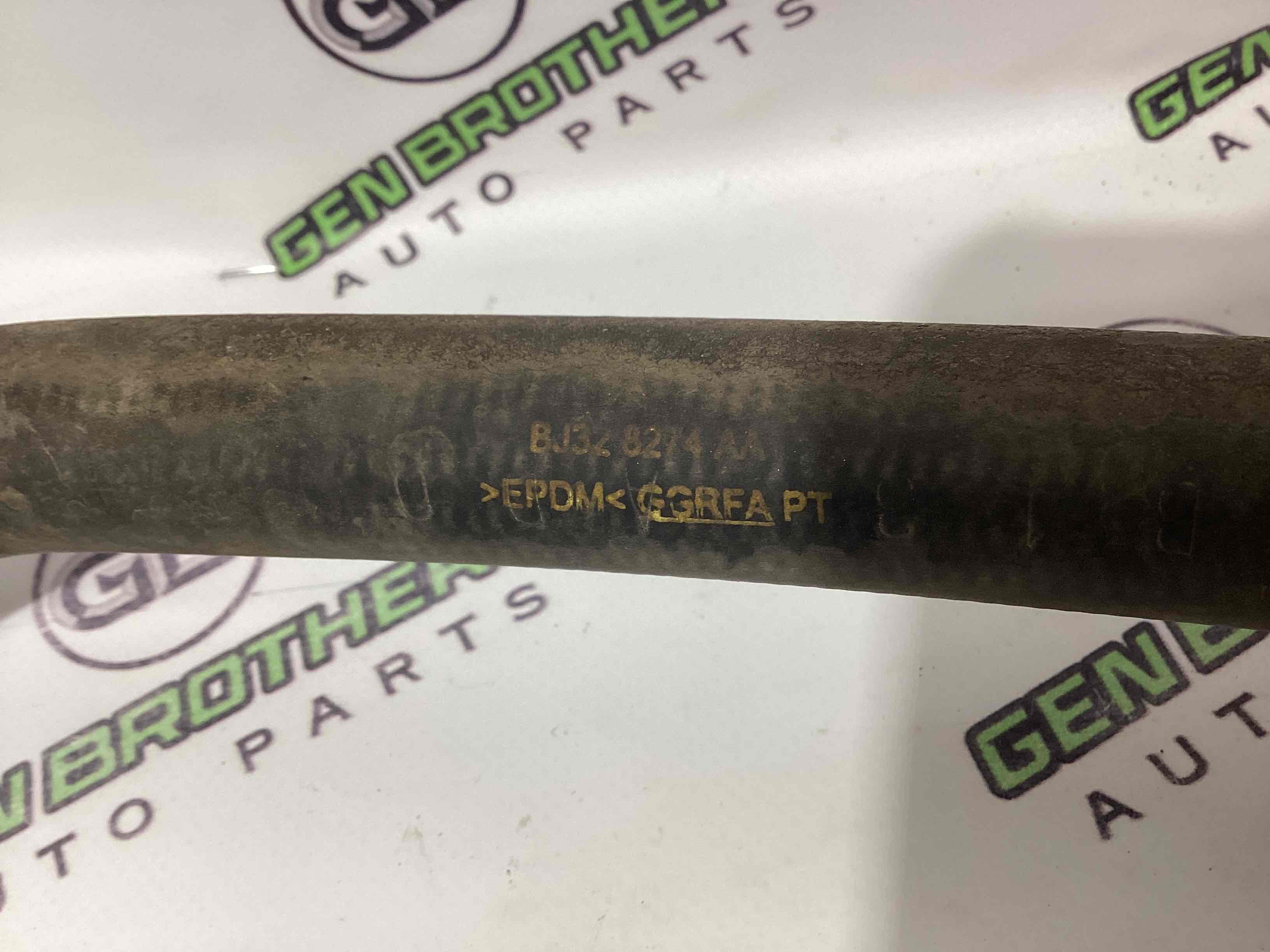 Патрубок трубопровод, шланг