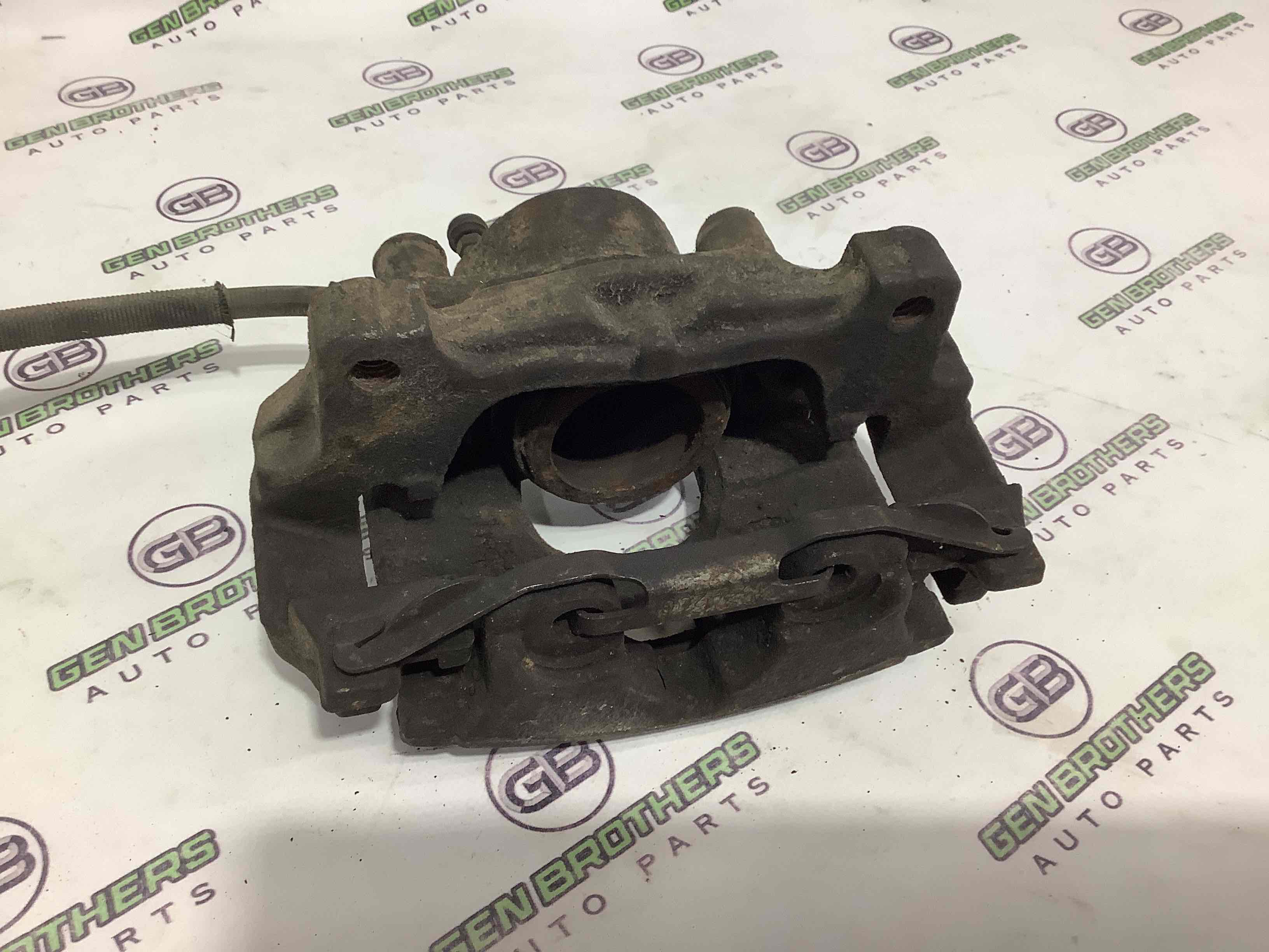 Суппорт передний левый