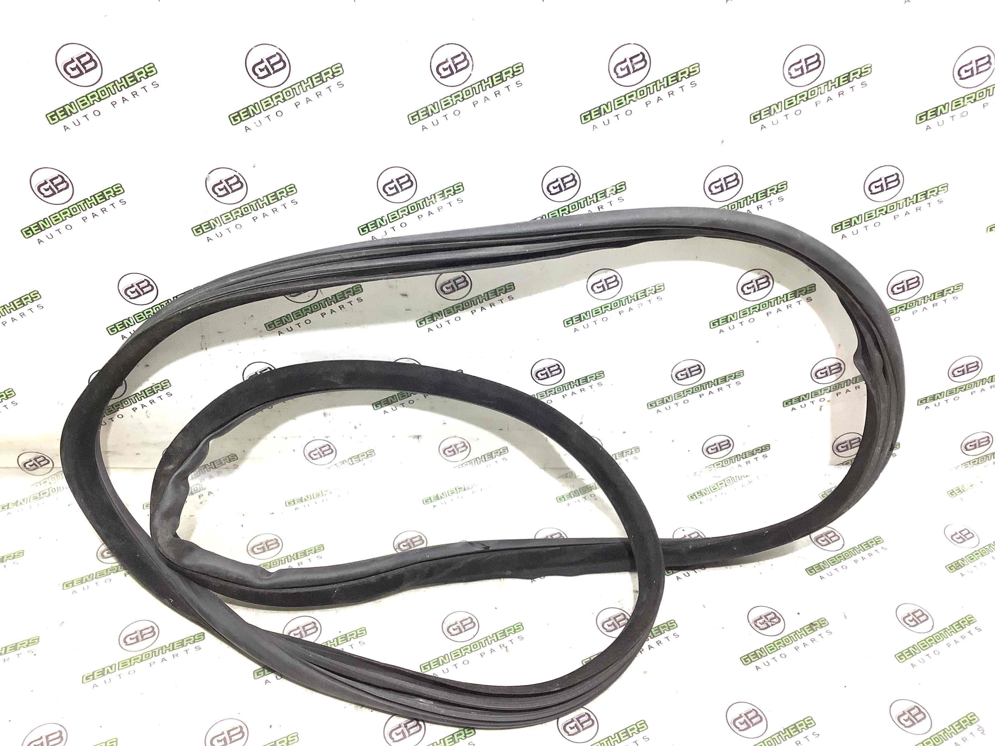 Уплотнитель стекла, двери