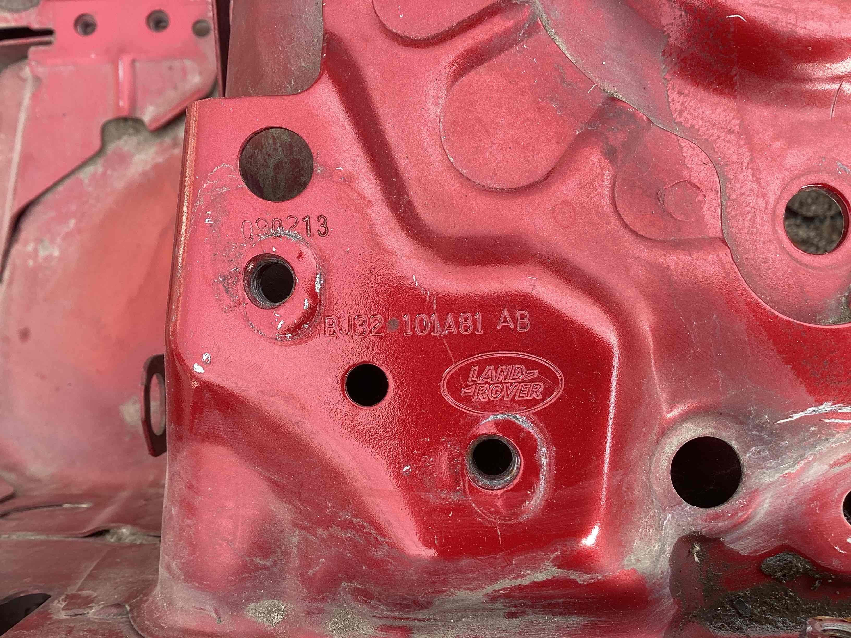 Четверть передняя левая