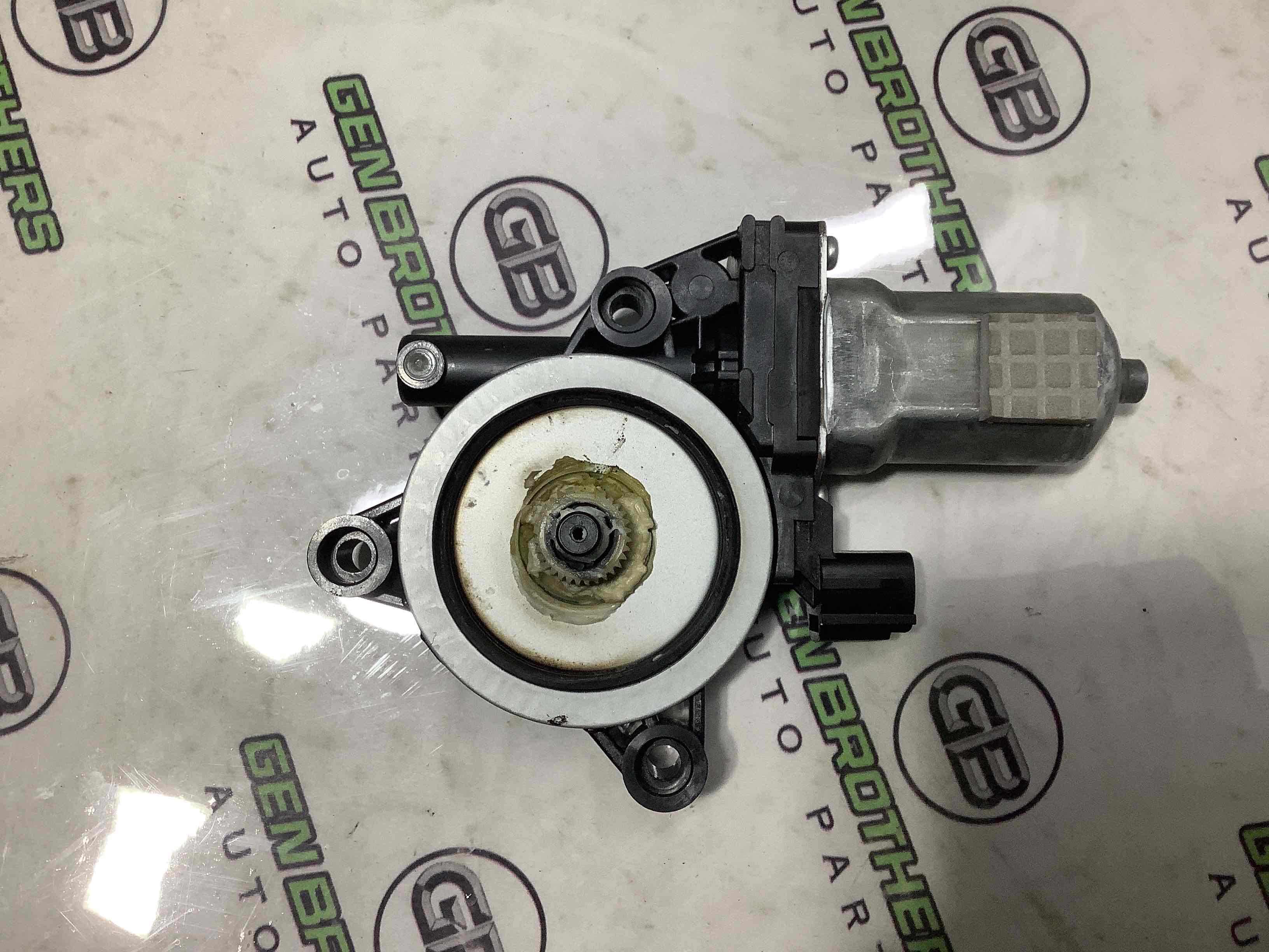 Моторчик склоочисника