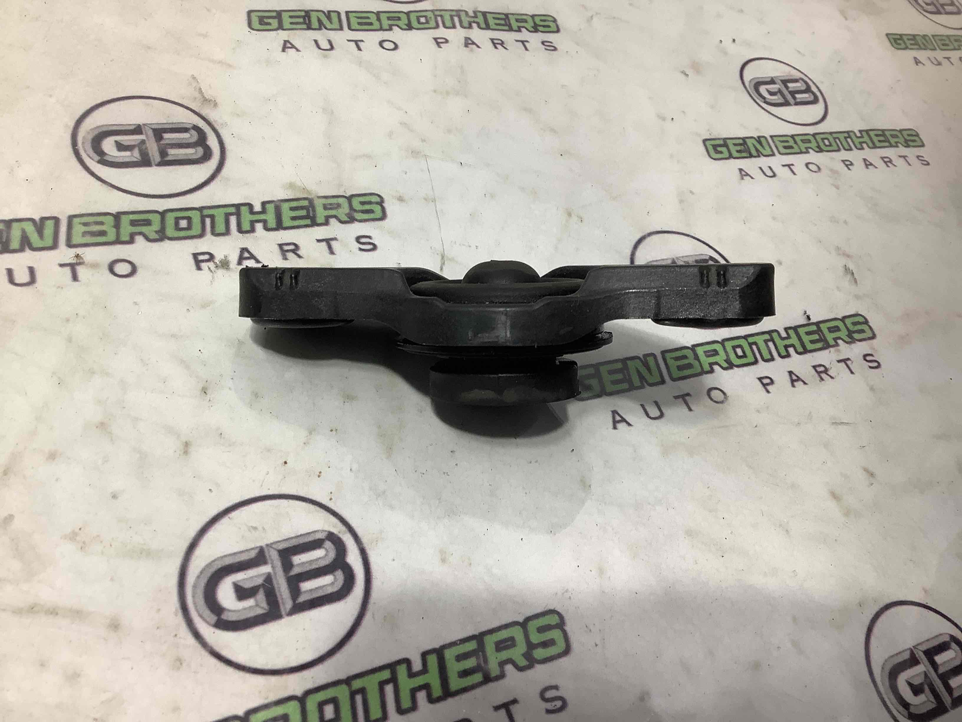 Опора радіатора, кріплення, кронштейн, ущільнювач радіатора