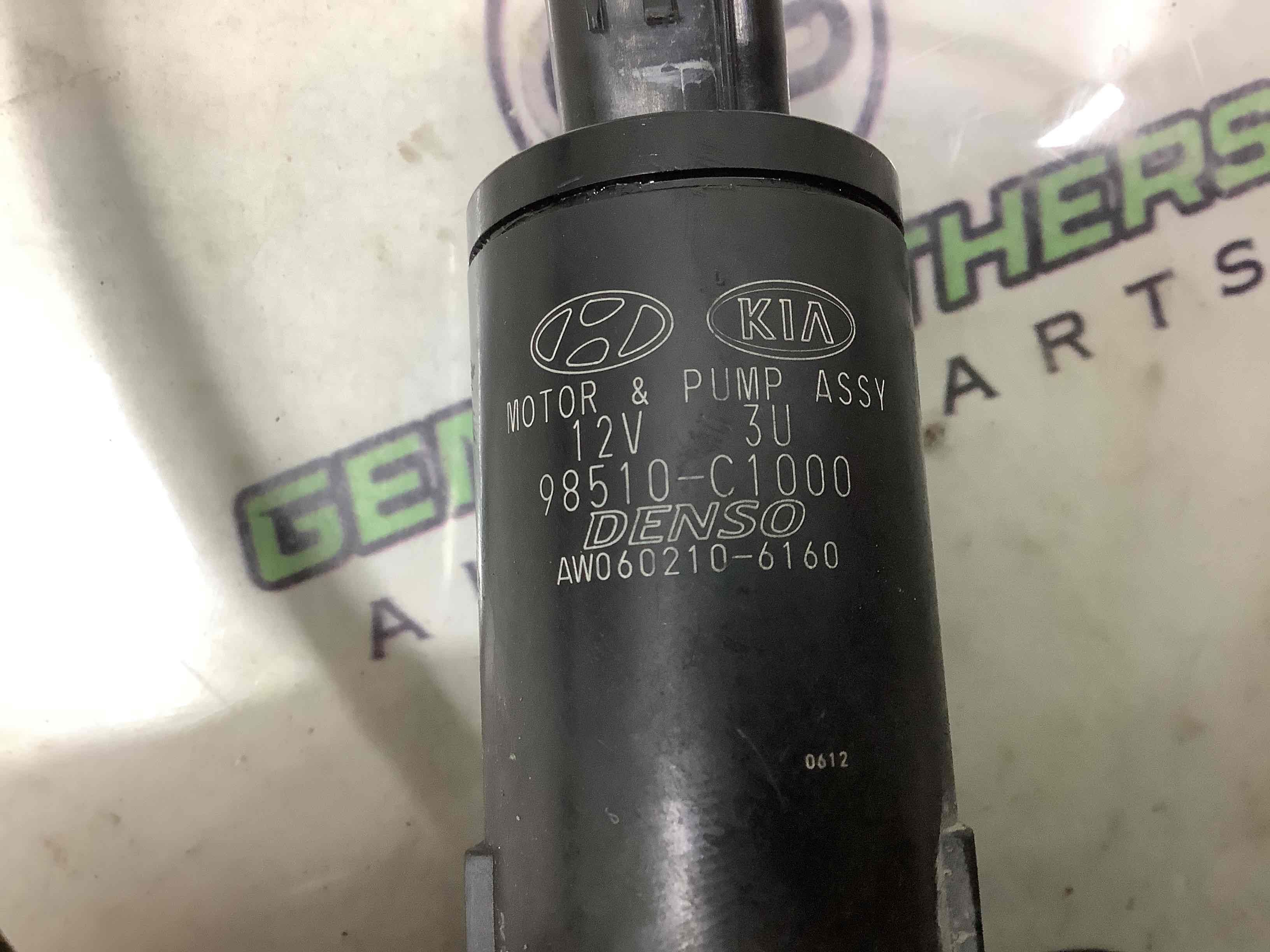 Форсунка омивача, насос омивача, шланг омивача