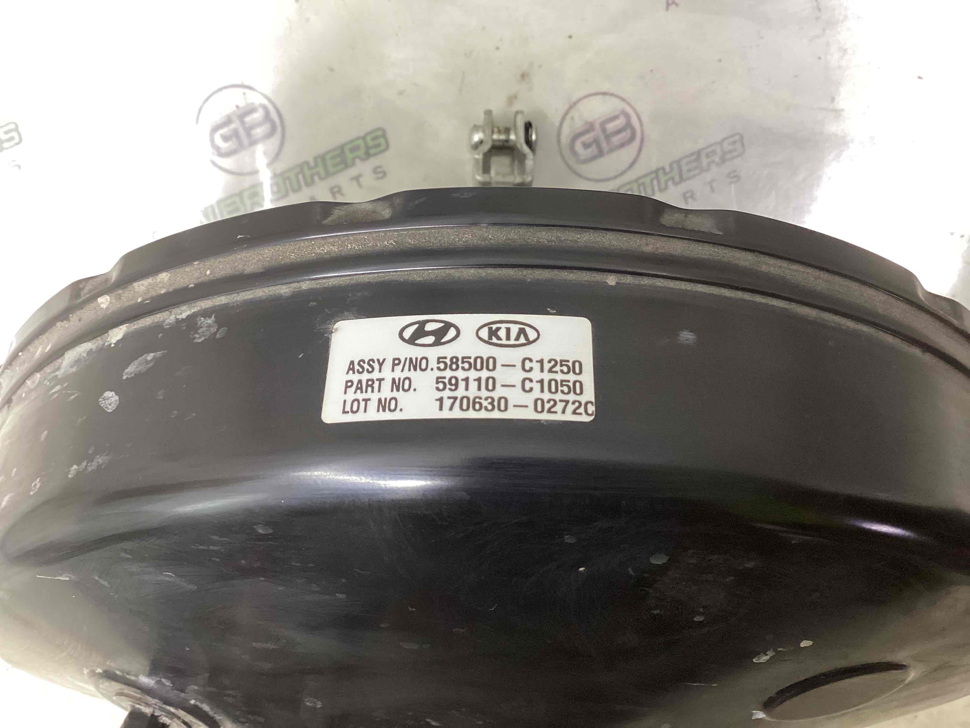 Вакуумний підсилювач гальм