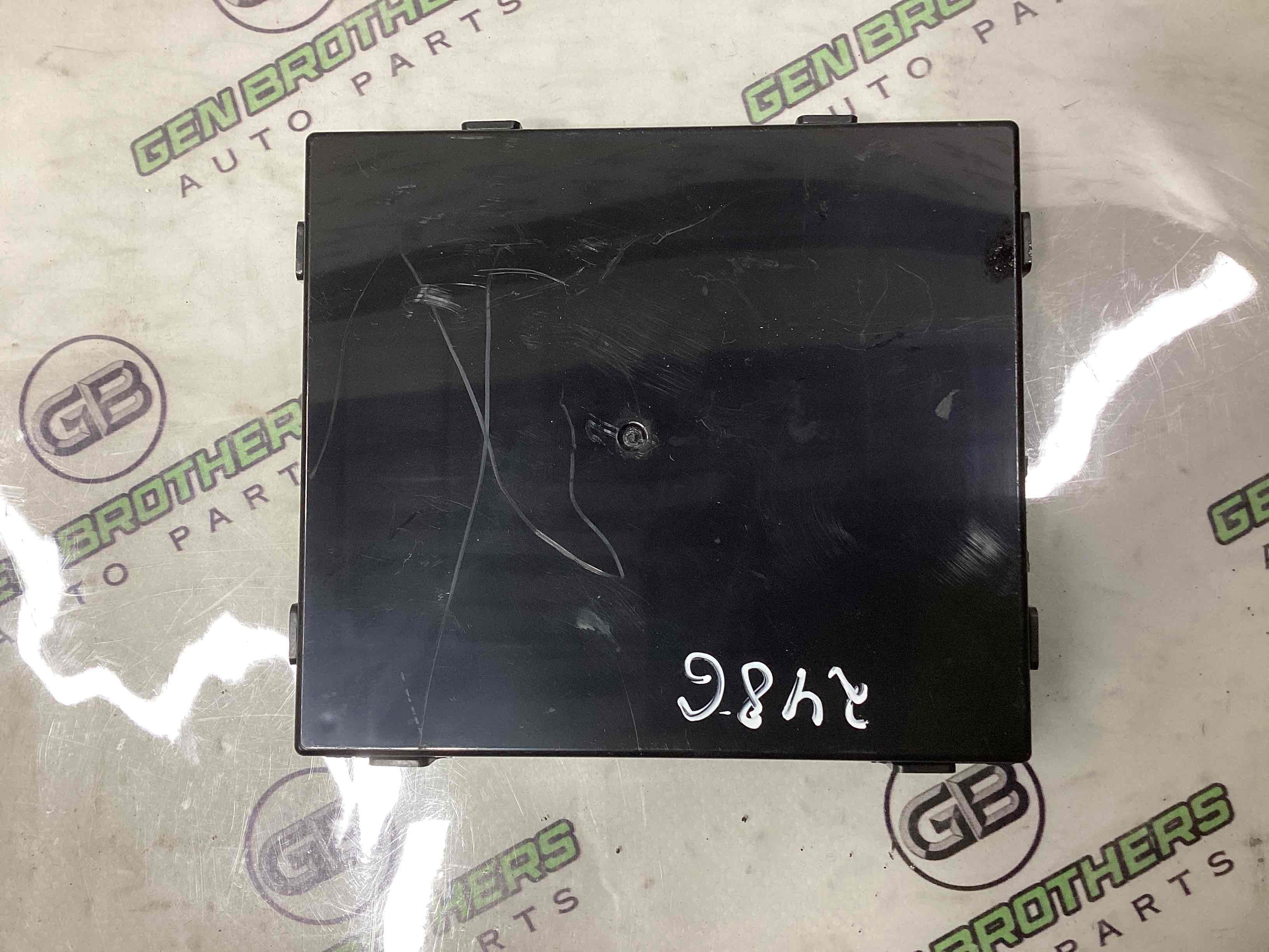 Блок керування безключовим доступом