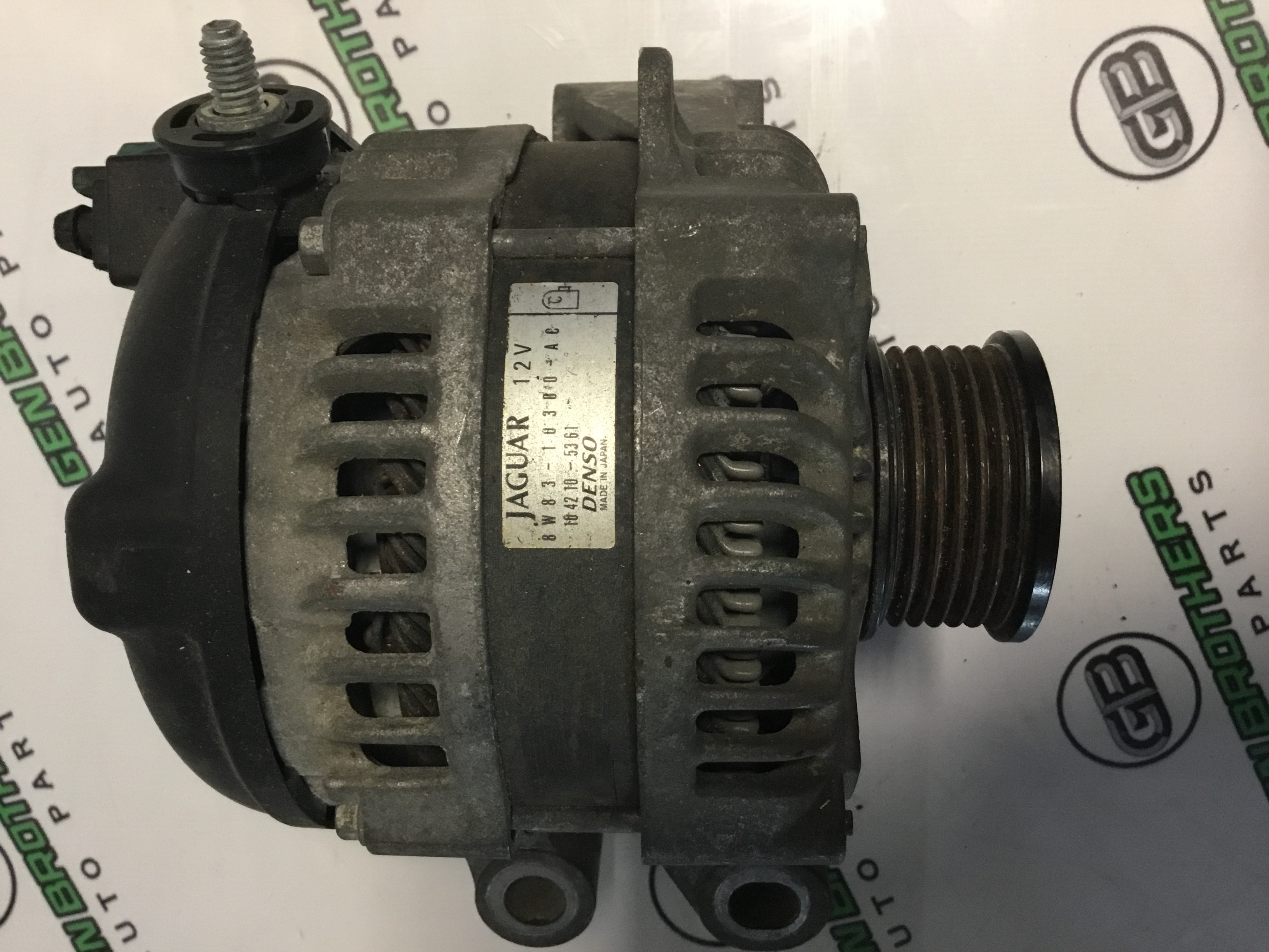 Генератор, кронштейн генератора