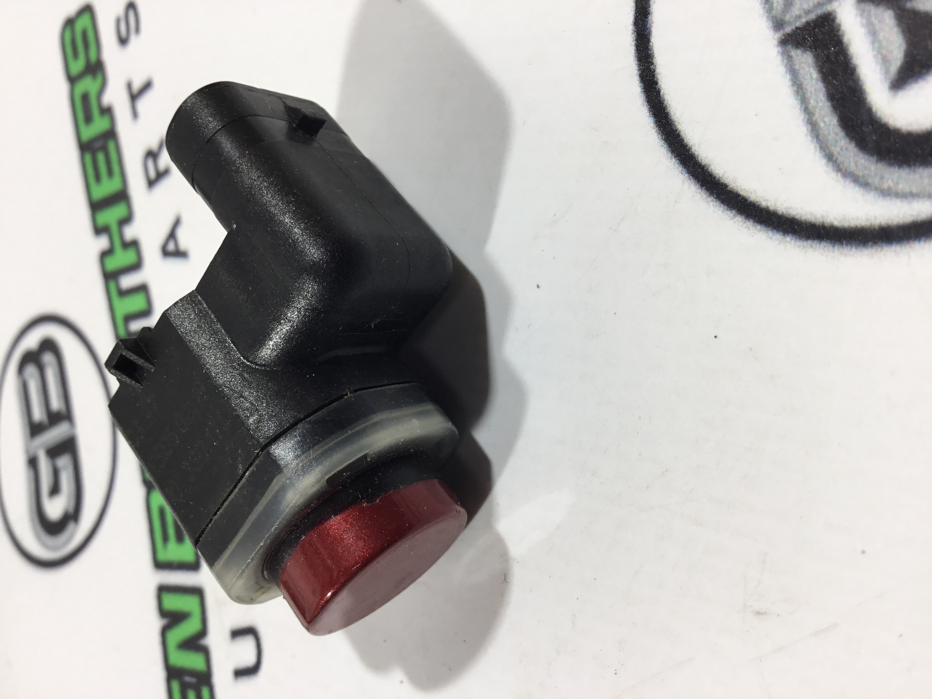 Парктронік, кріплення, корпус