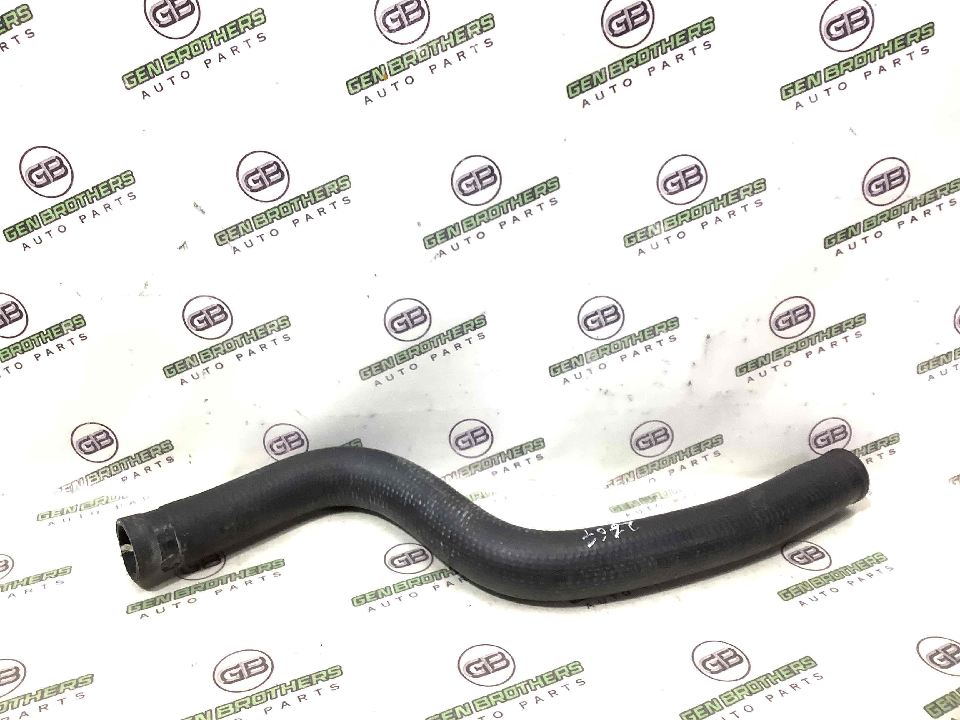 Патрубок радиаторов