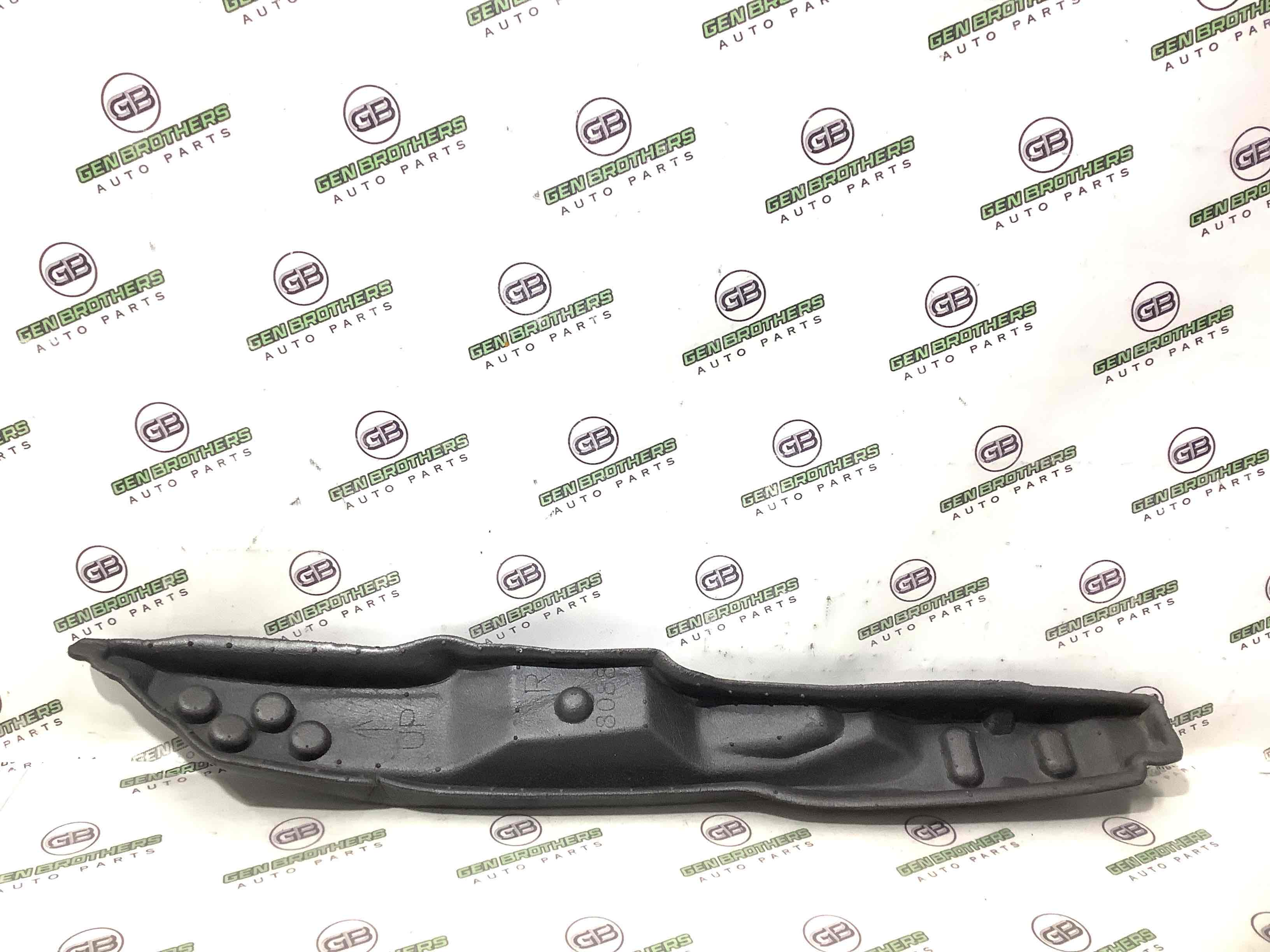 Изолятор крыла, уплотнитель и воздухопровод крыла