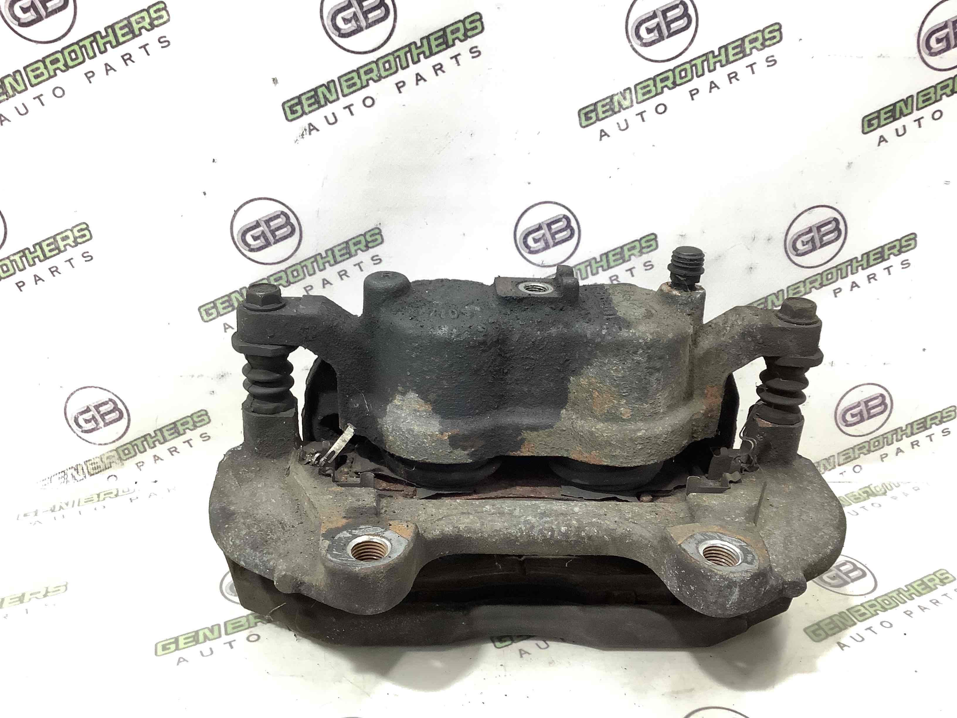 Суппорт передний правый