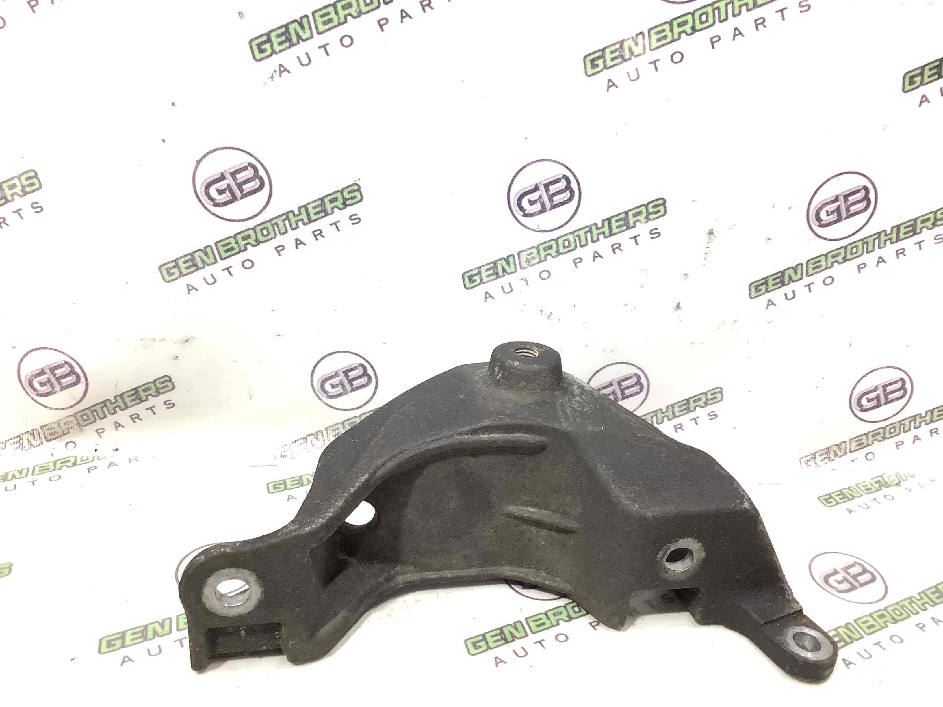 Кронштейн двигателя опорный