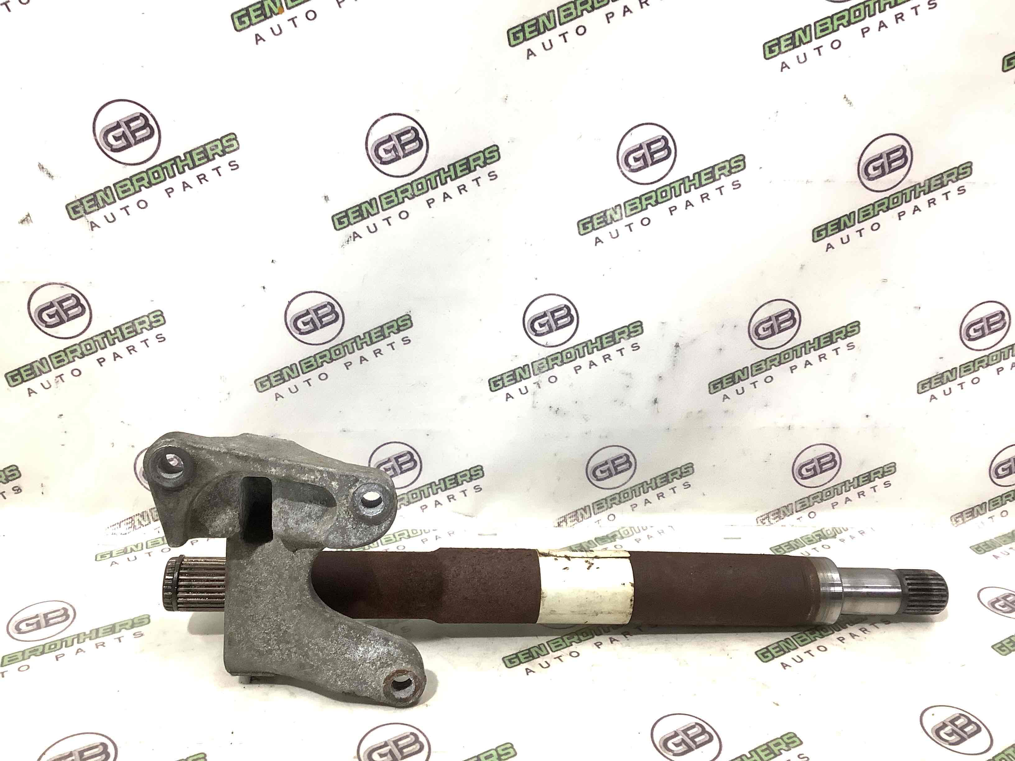 Полуось приводной вал