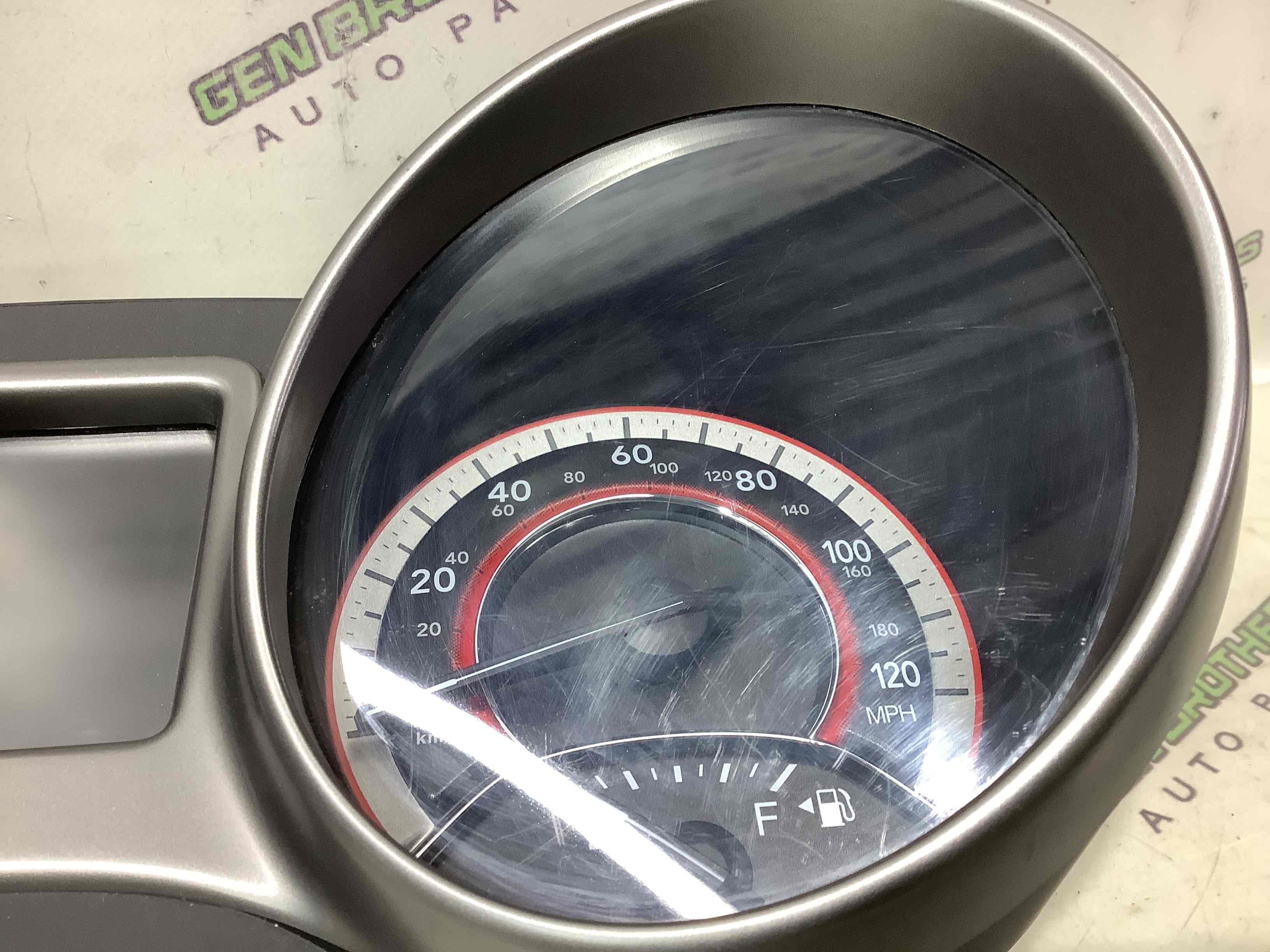 Щиток приборов приборная панель