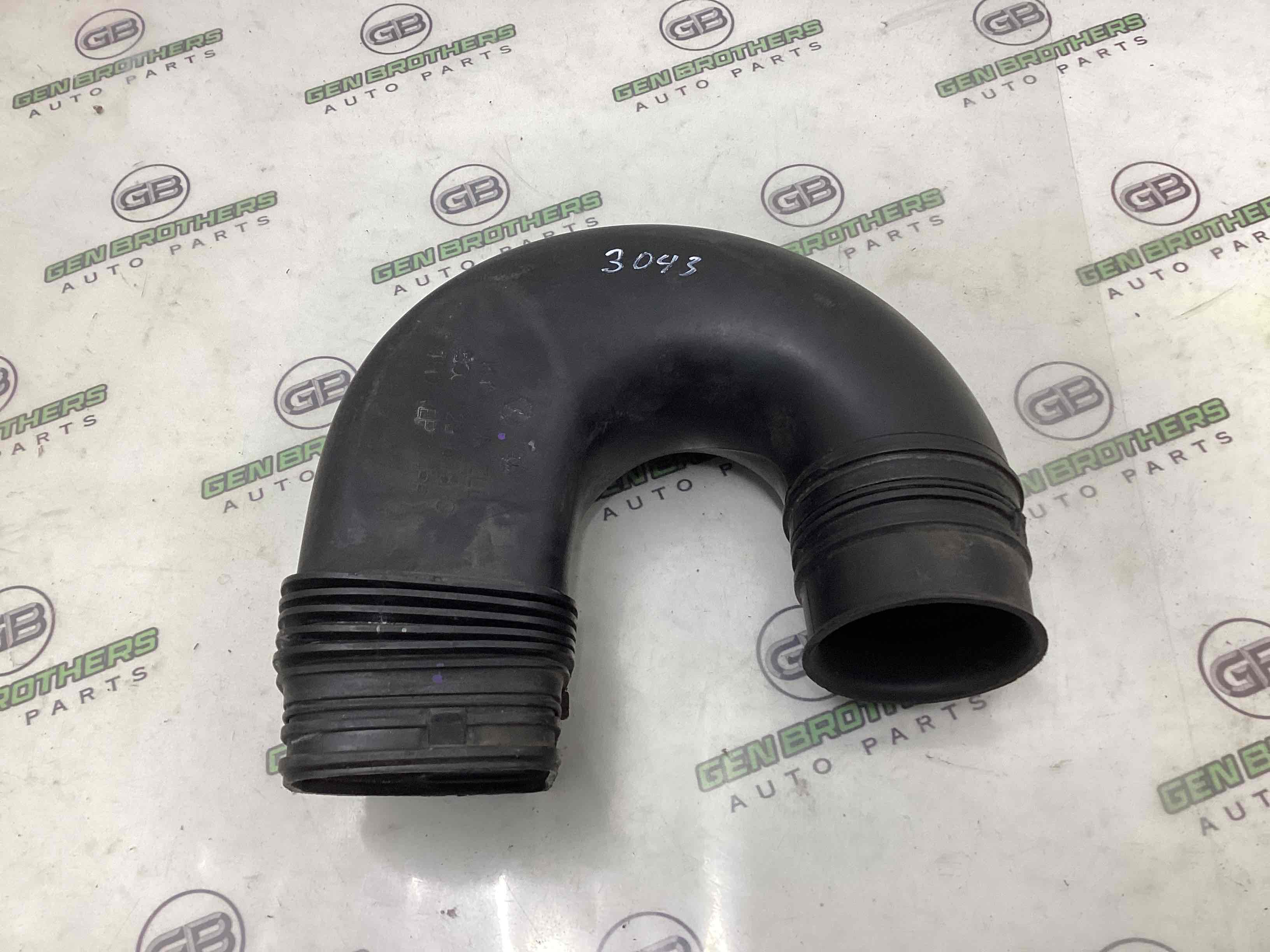 Патрубок повітряного фільтра